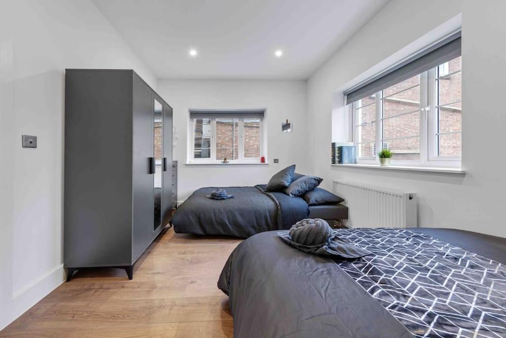 Holiday Home Sleep 8 Central london 9elms