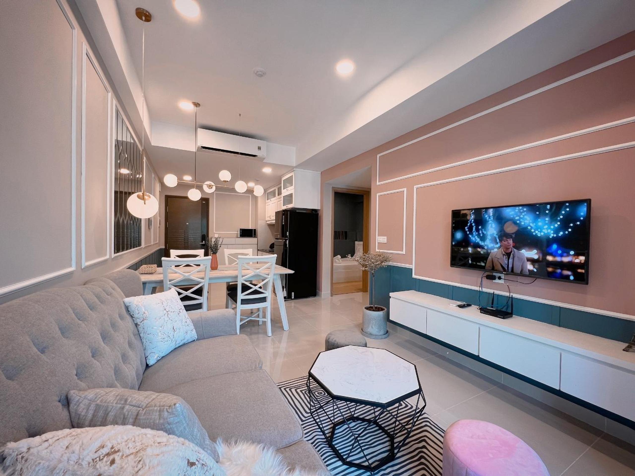 Yu Stay Lux and Cozy 2Bedrs in Soho Residence near Bui Vien walking street