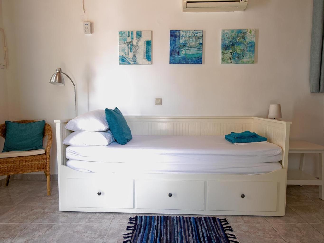 Summer Garden Studio - village location