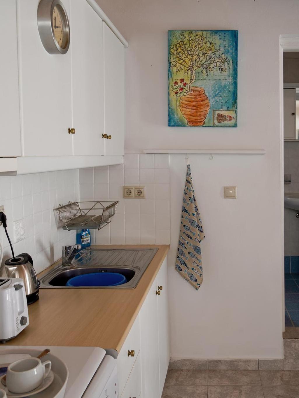 Summer Garden Studio - village location
