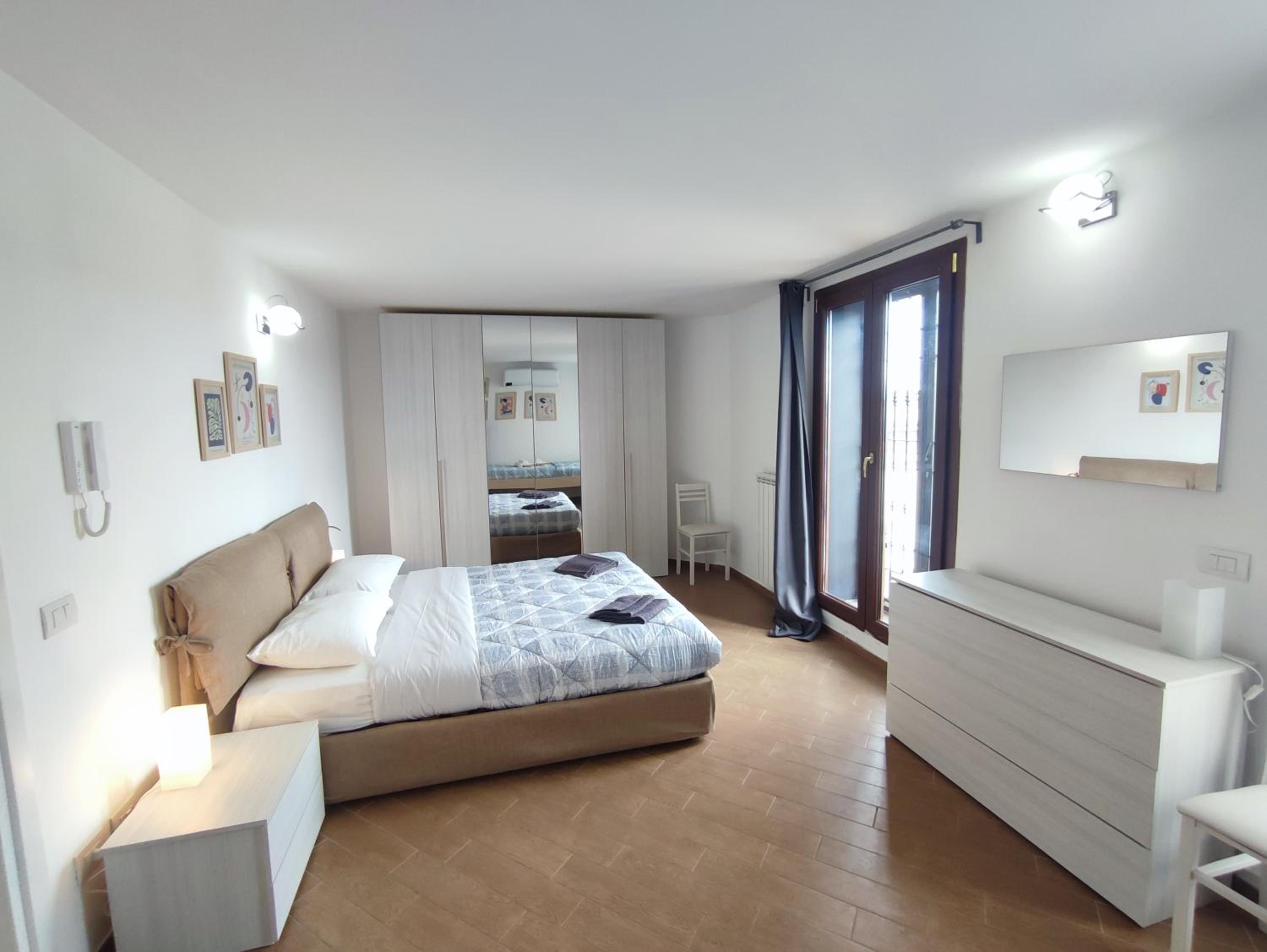 Villa Bassani, grande e luminosa ideale per gruppi view 3