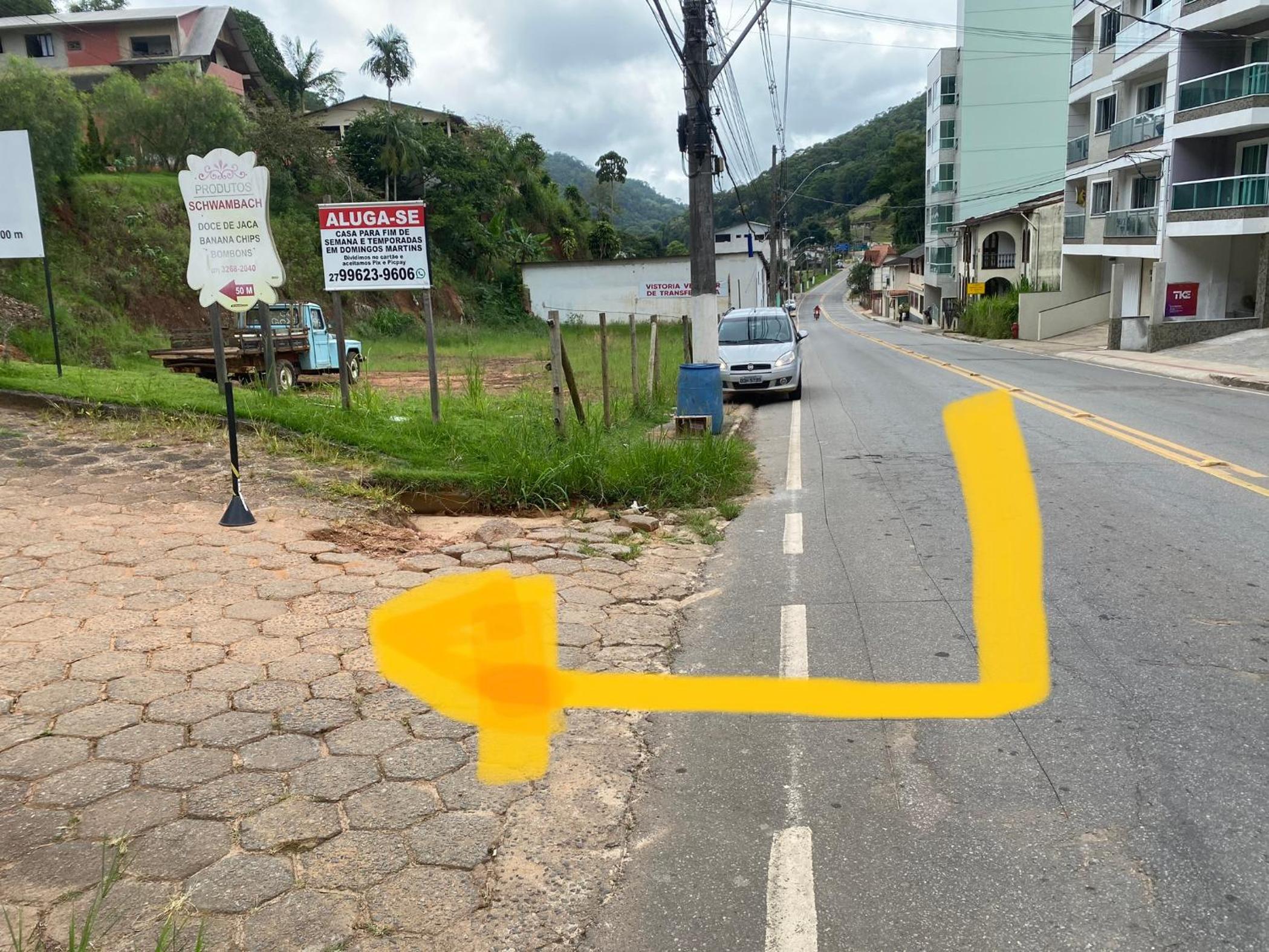 Casa CENTRO com Estacionamento-500m da rua do lazer, ideal p casais ou até 4 pessoas