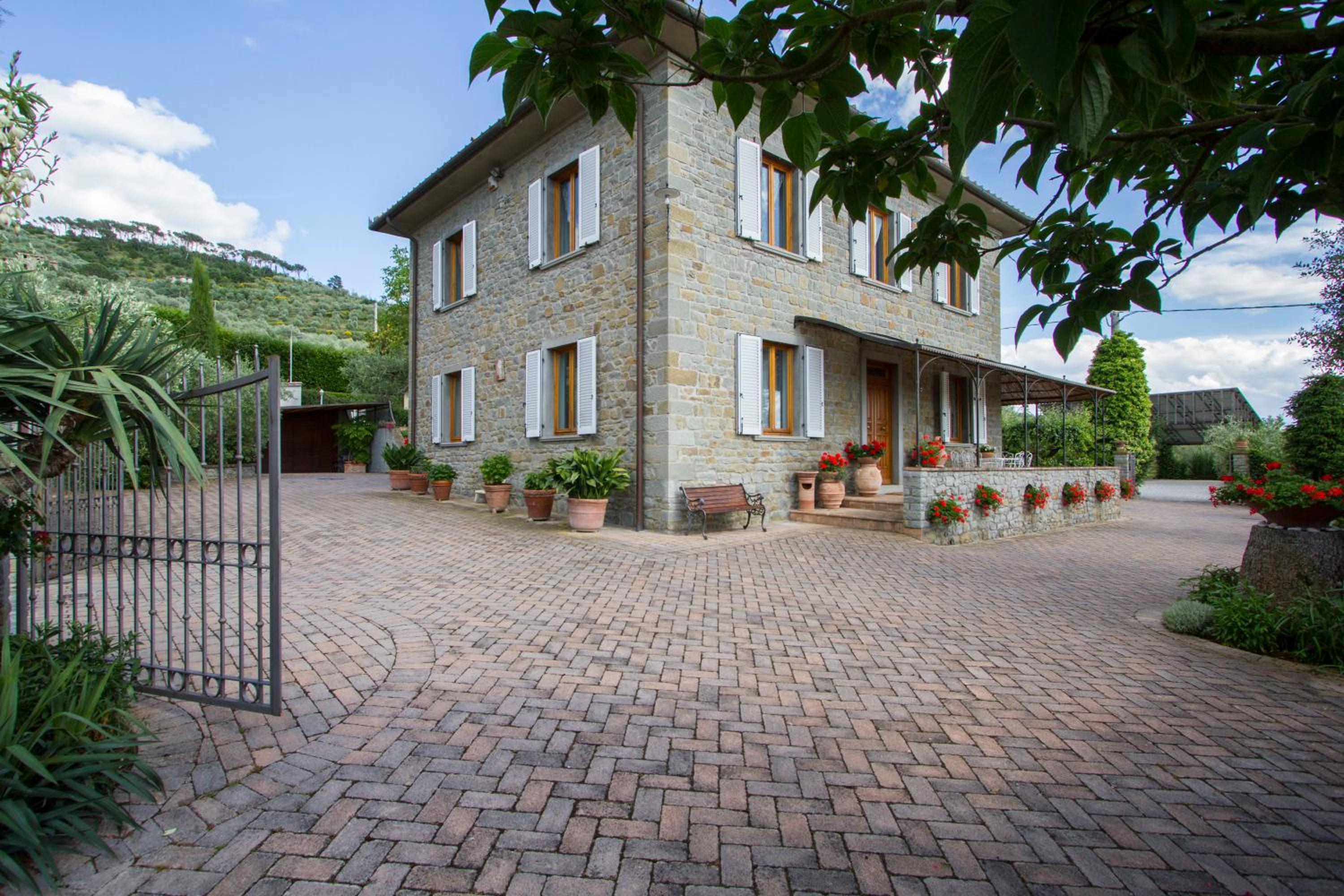Photo 21