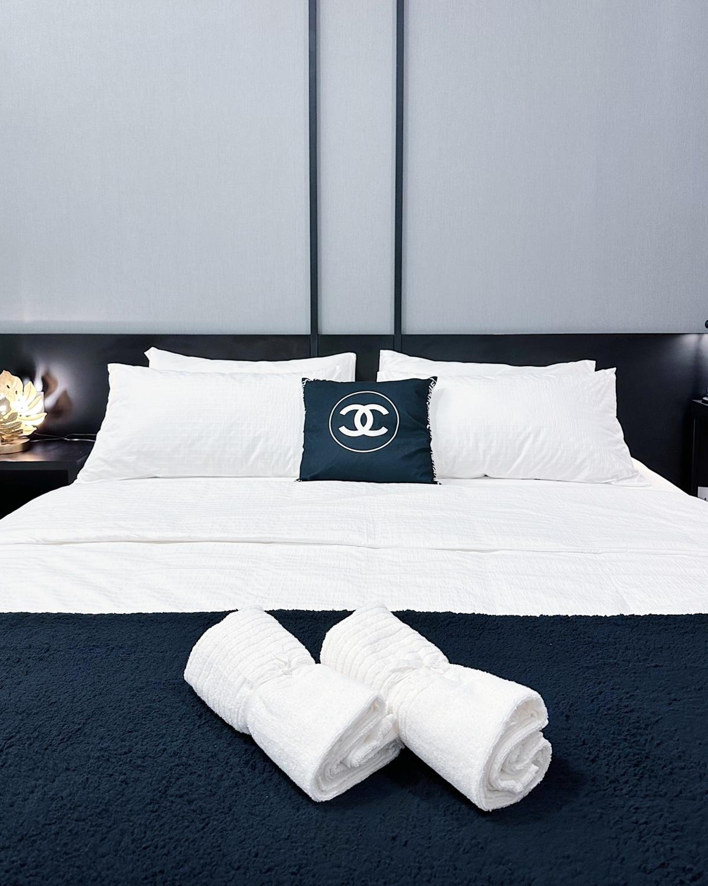 Tropicana The Residence suites by VV Homestay KLCC