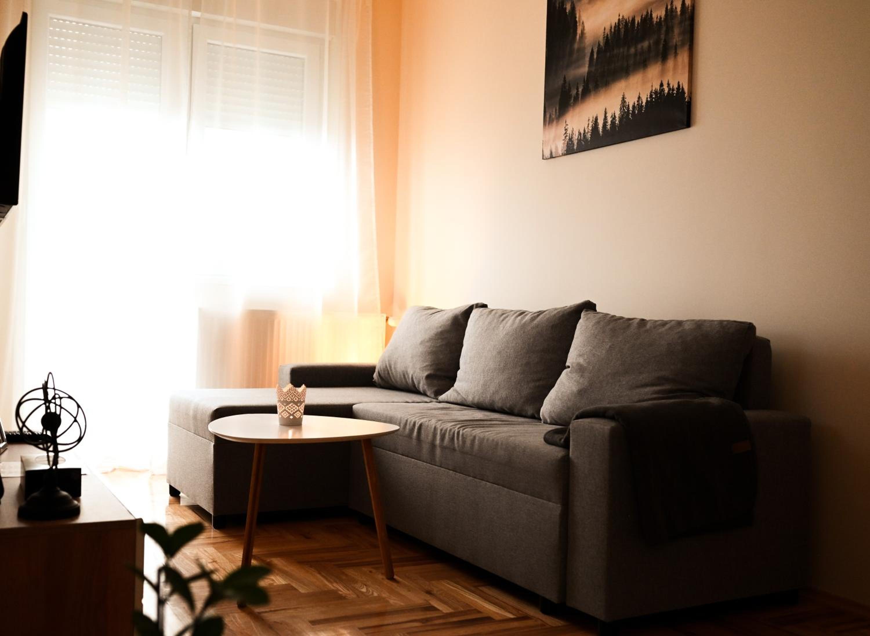 Lena Apartman view 2