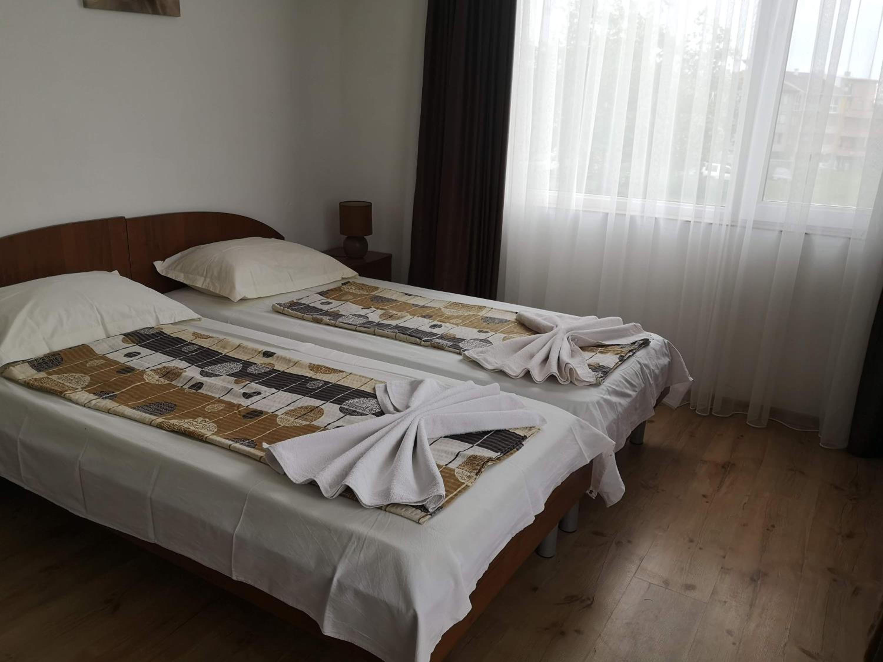 Rooms Zora