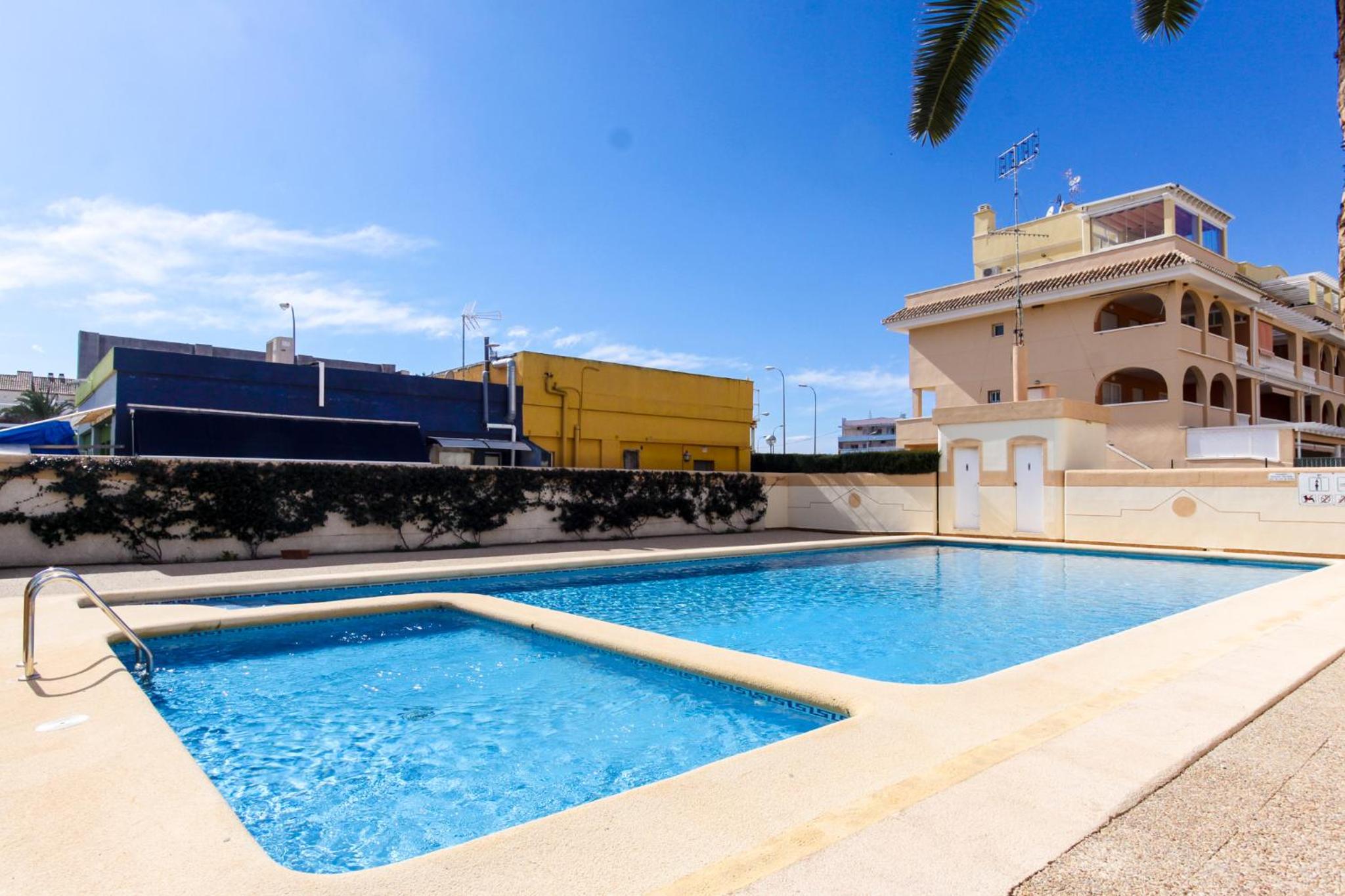 Els Molins con terraza de 25 metros a un paso del mar Les Marines Denia by costablancarent view 4
