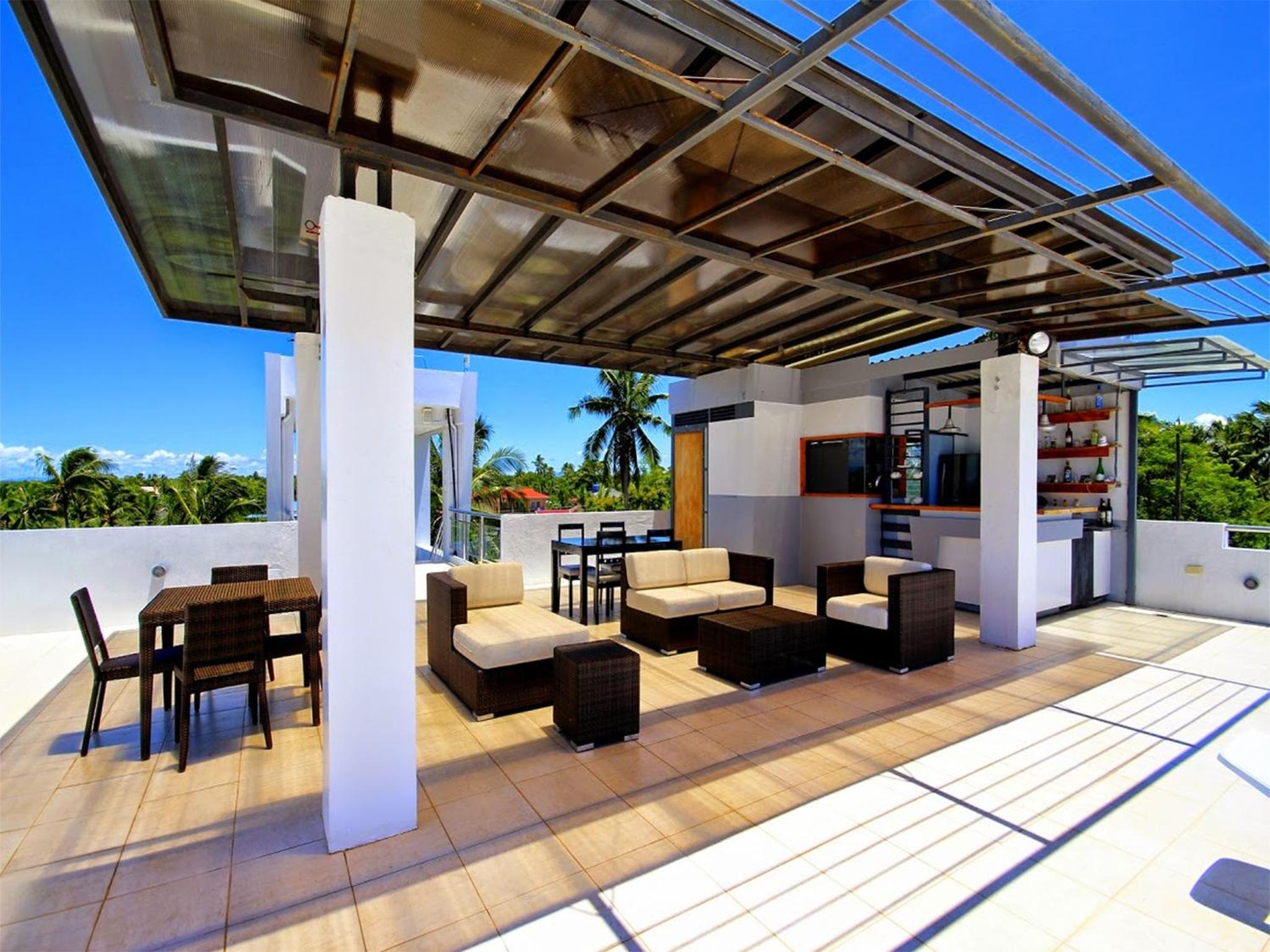 Bohol South Beach Hotel