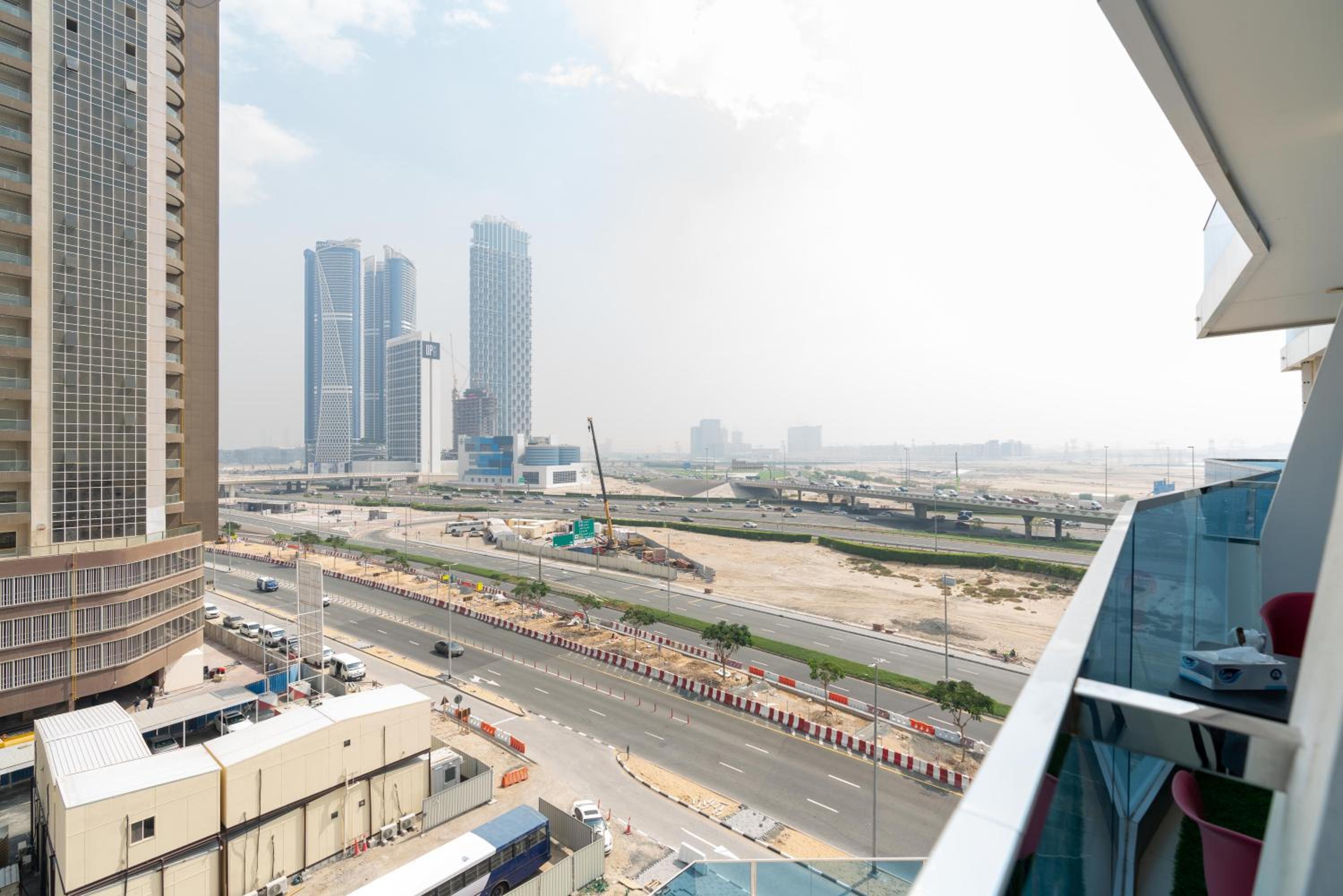 GlobalStay Business Bay Waves Tower Apartments Dubai
