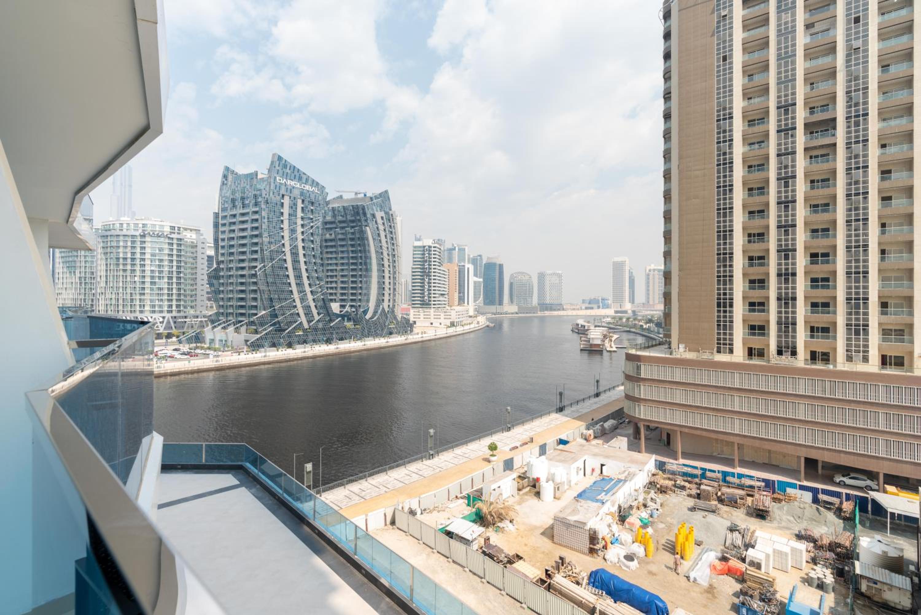 GlobalStay Business Bay Waves Tower Apartments Dubai
