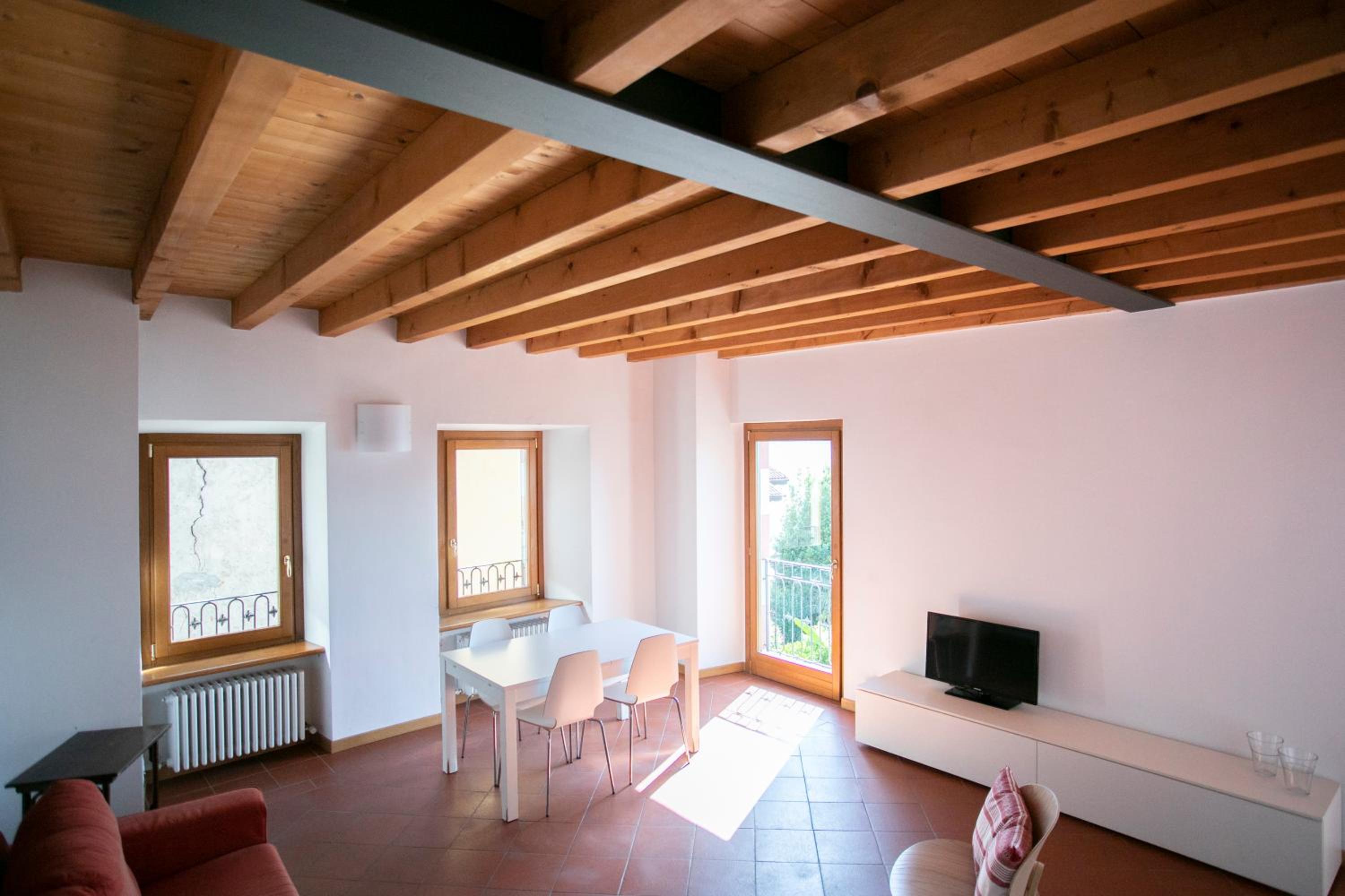 IseoLakeRental - Casa del Pescatore view 2