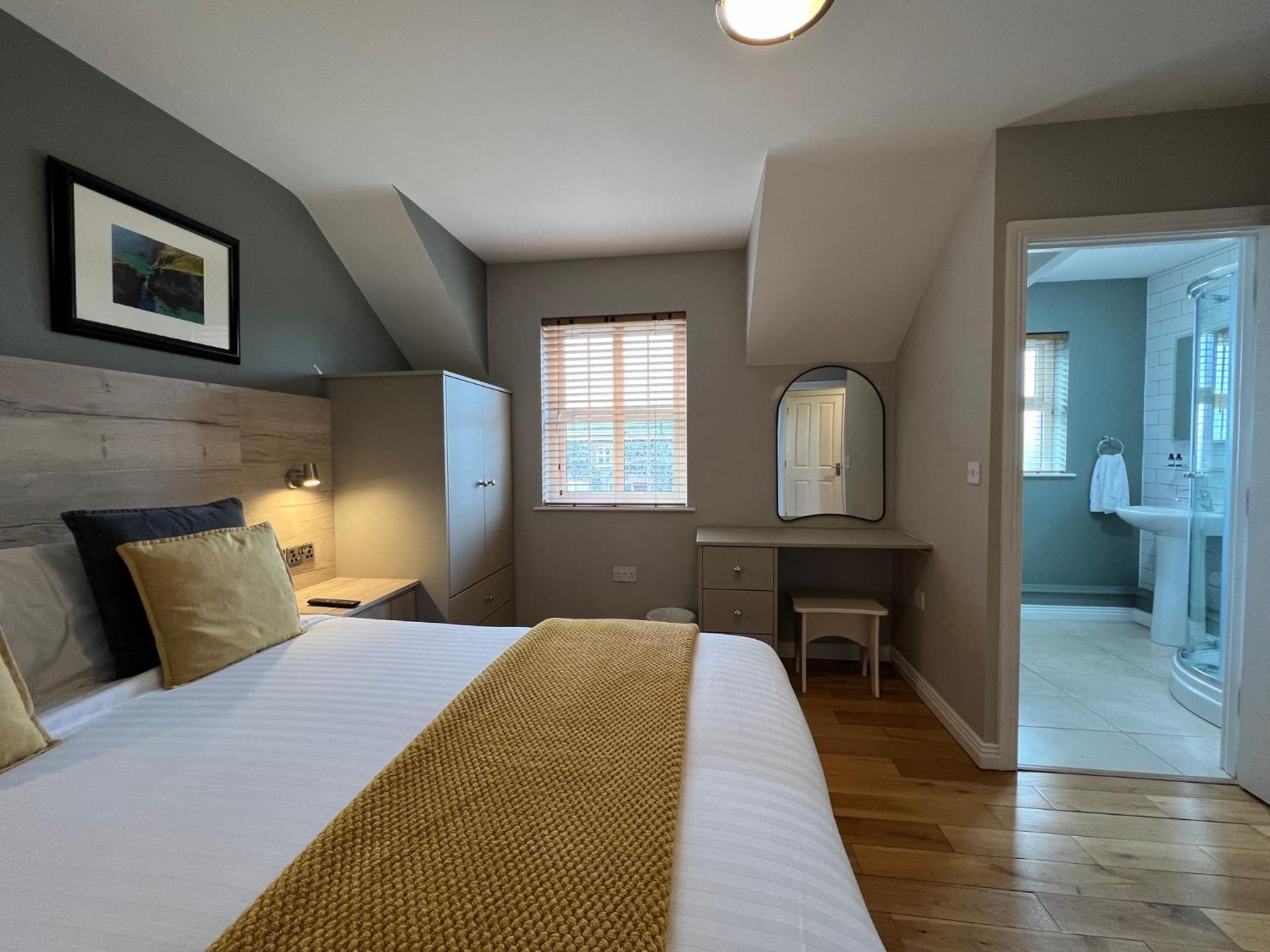 Stable Court Apartments
