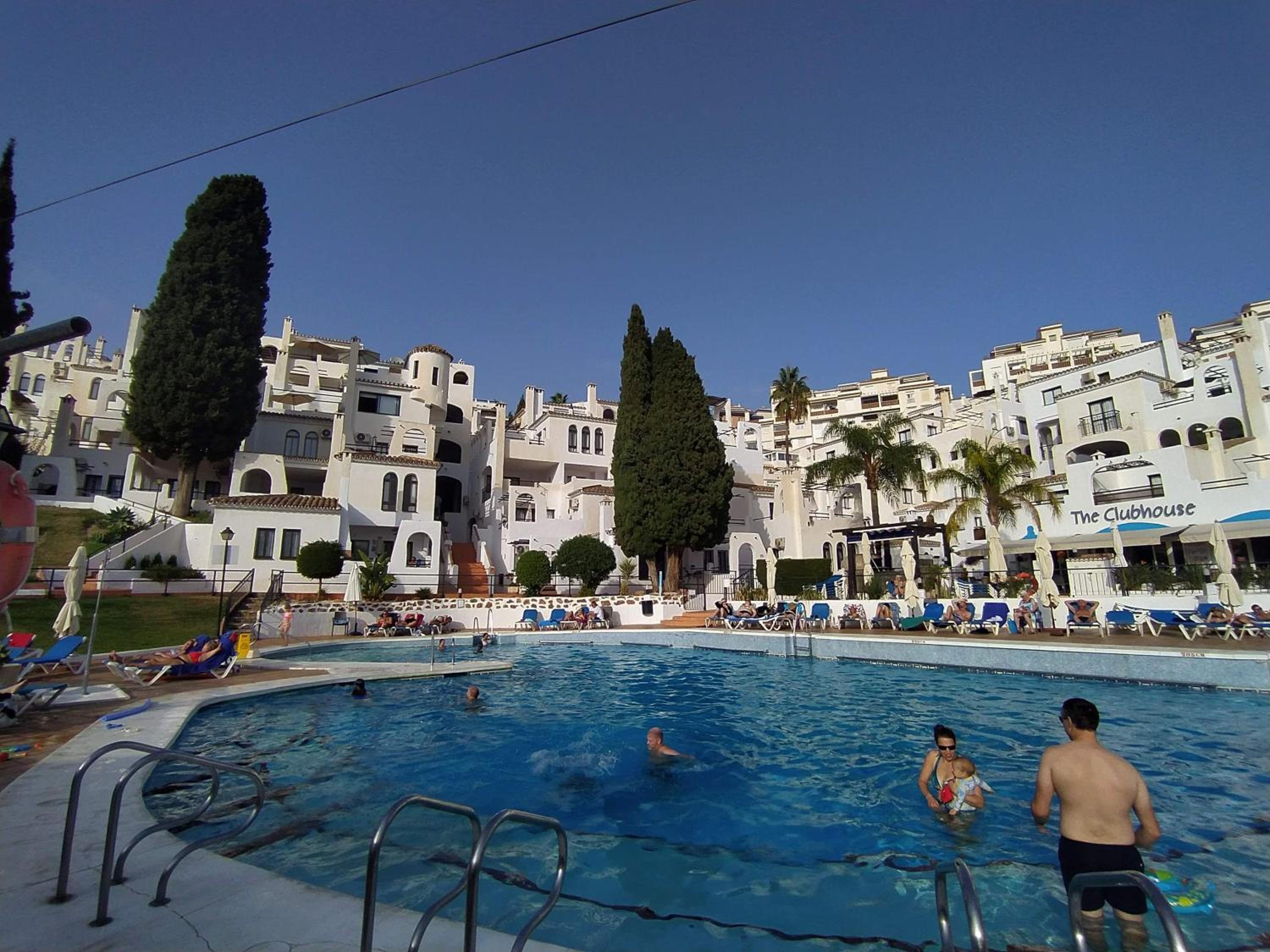Pueblo Evita Benalmadena appartement près de la plage avec piscine