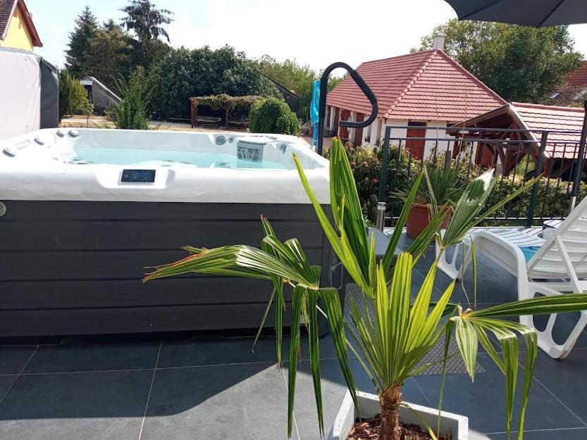 ART INN APARTMANHÁZ BALATON-GYENESDIÁS