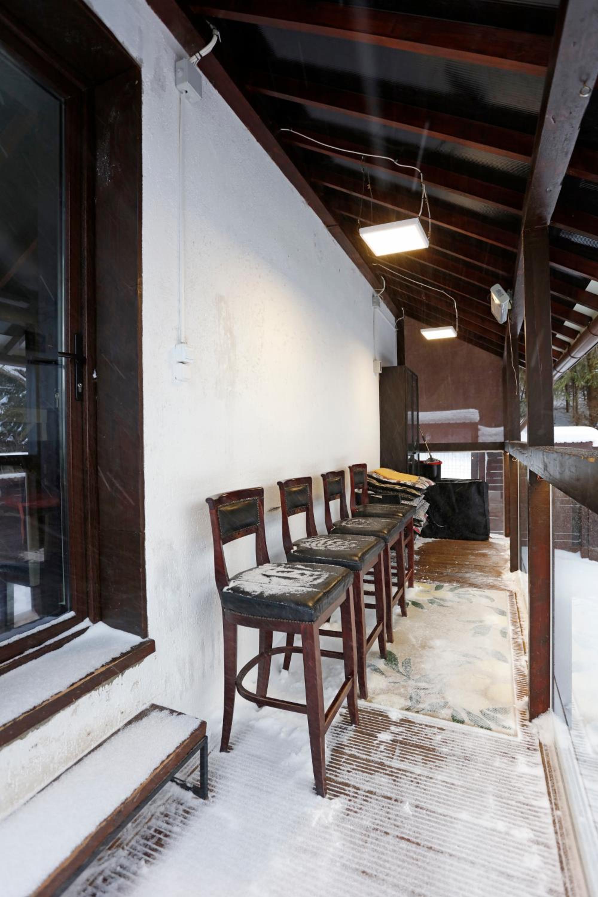 Caraiman Hive