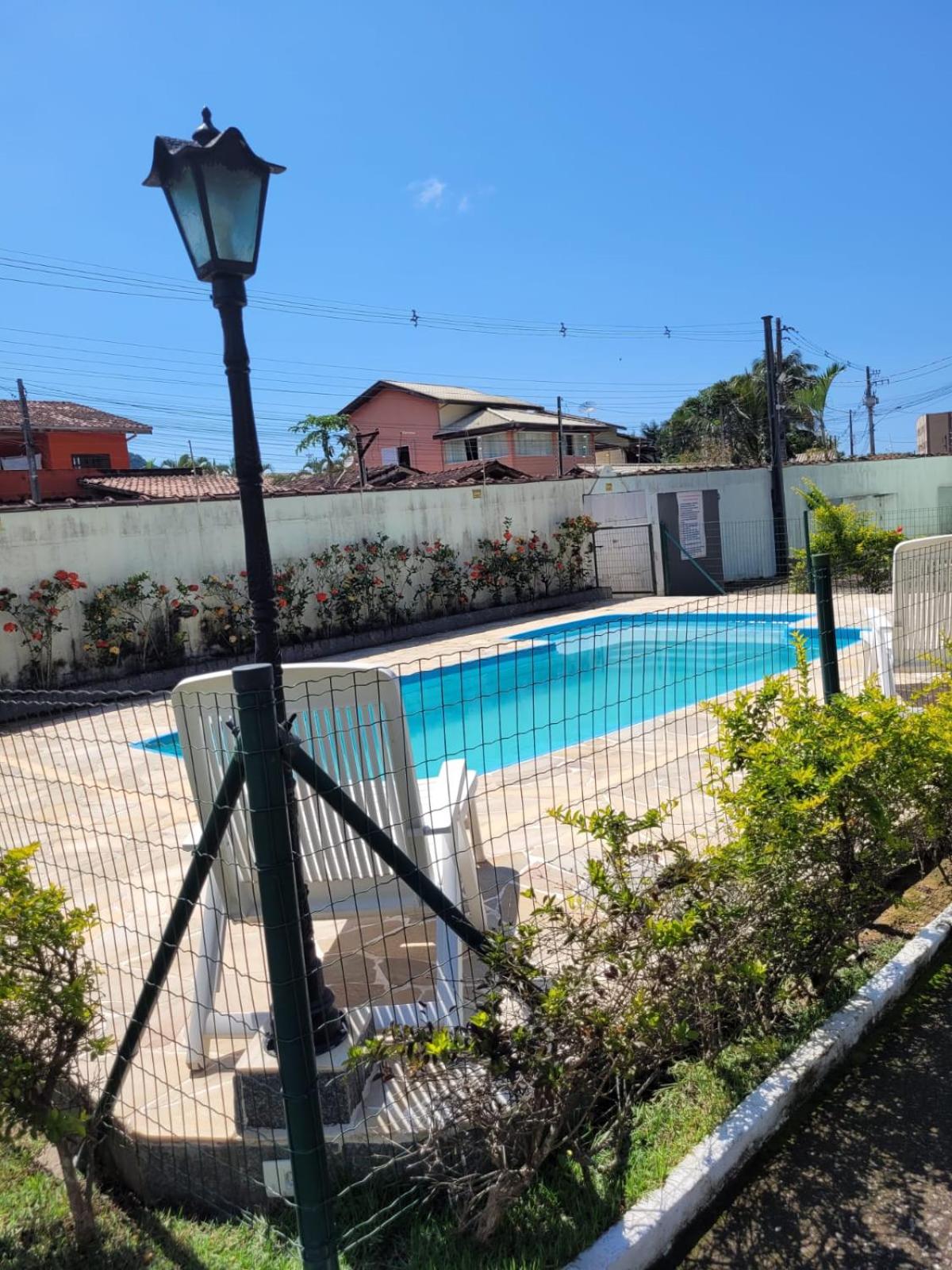 Casa em condomínio