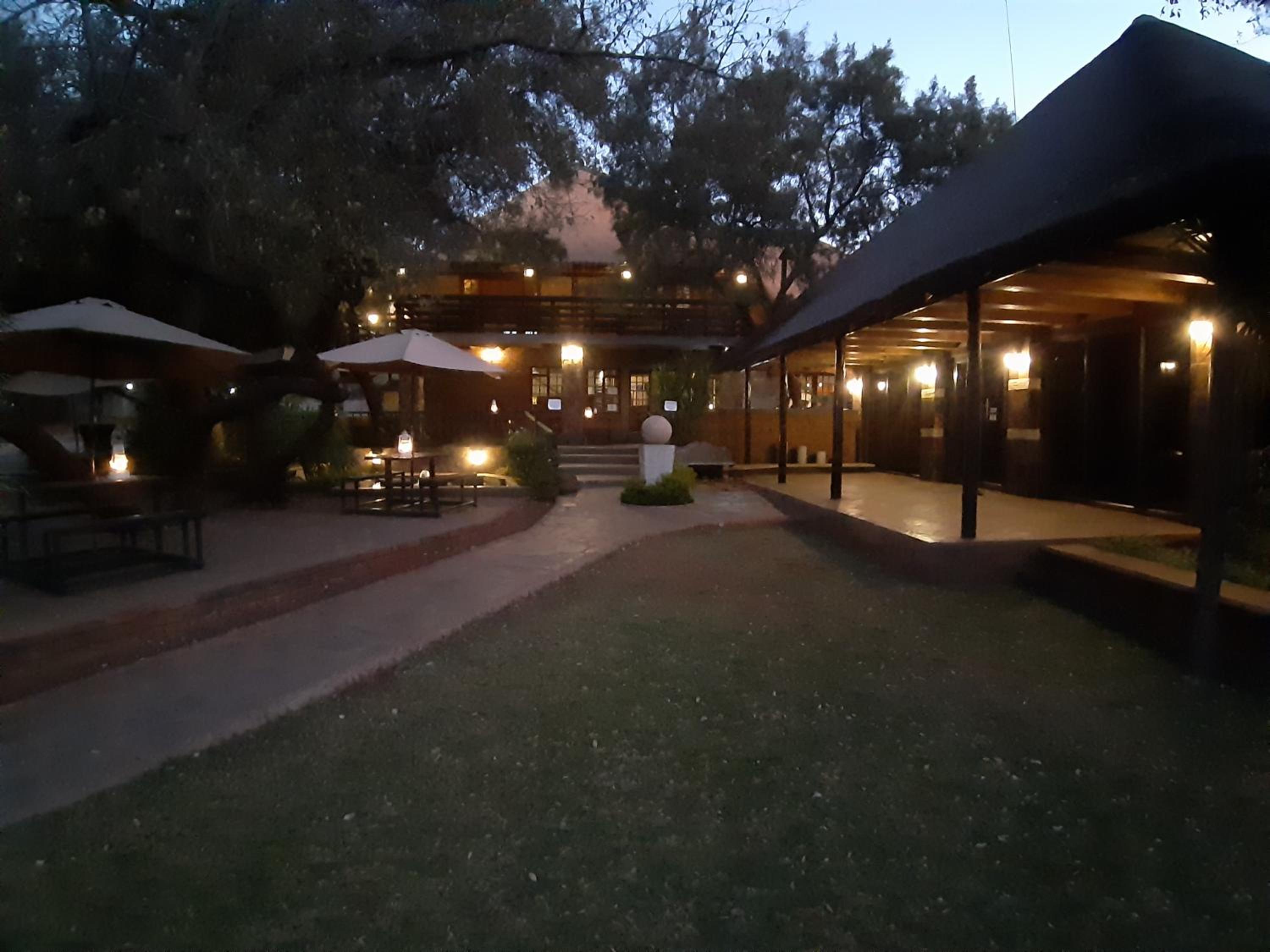 Tapologo Lodge