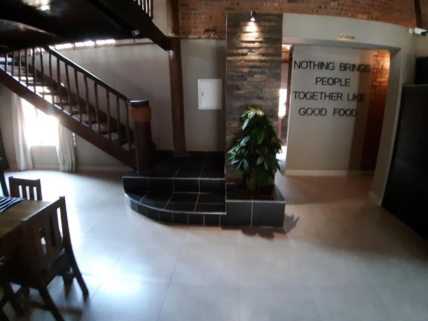 Tapologo Lodge