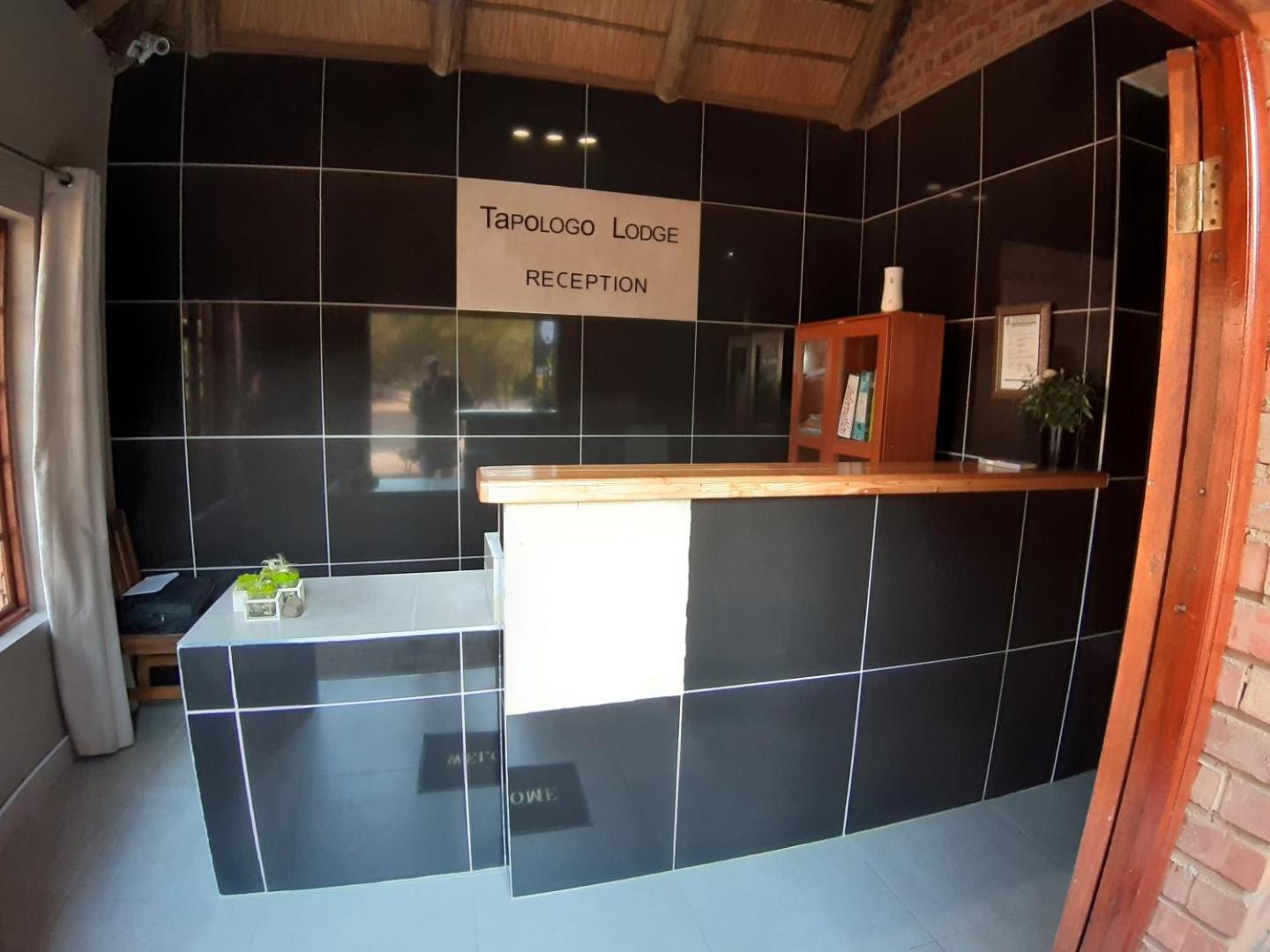 Tapologo Lodge