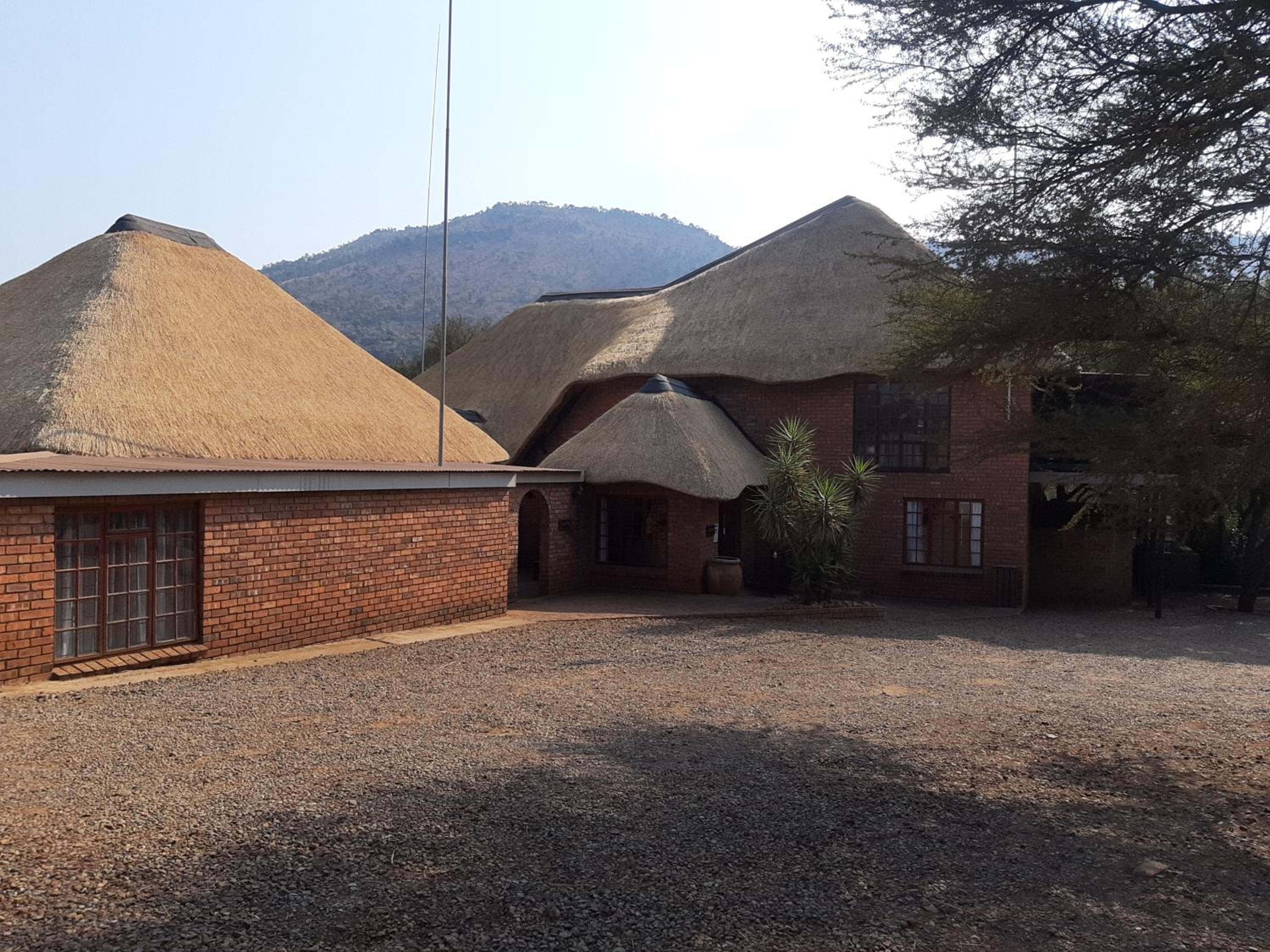 Tapologo Lodge