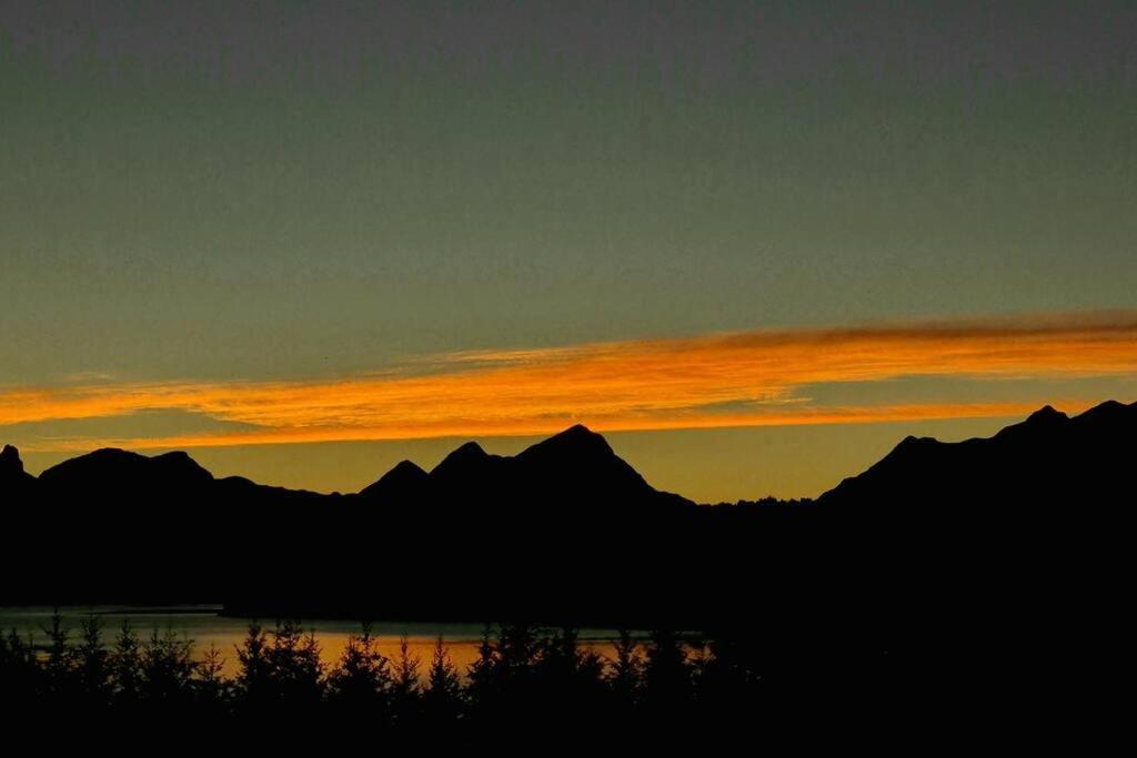 Puerto Esmeralda ESPECTACULAR DEPTO CON VISTA AL LAGO NAHUEL HUAPI