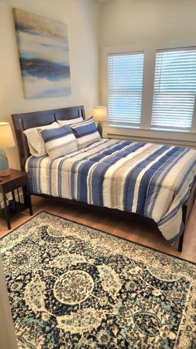 Relaxing Retreat and Modern Charm in Historic Saint Augustine view 4