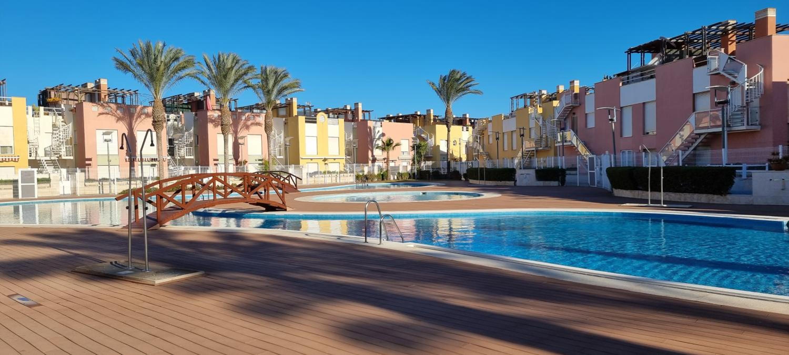 Laguna Beach 2-bedroom apartment with sun terrace, sea views, Wifi view 3