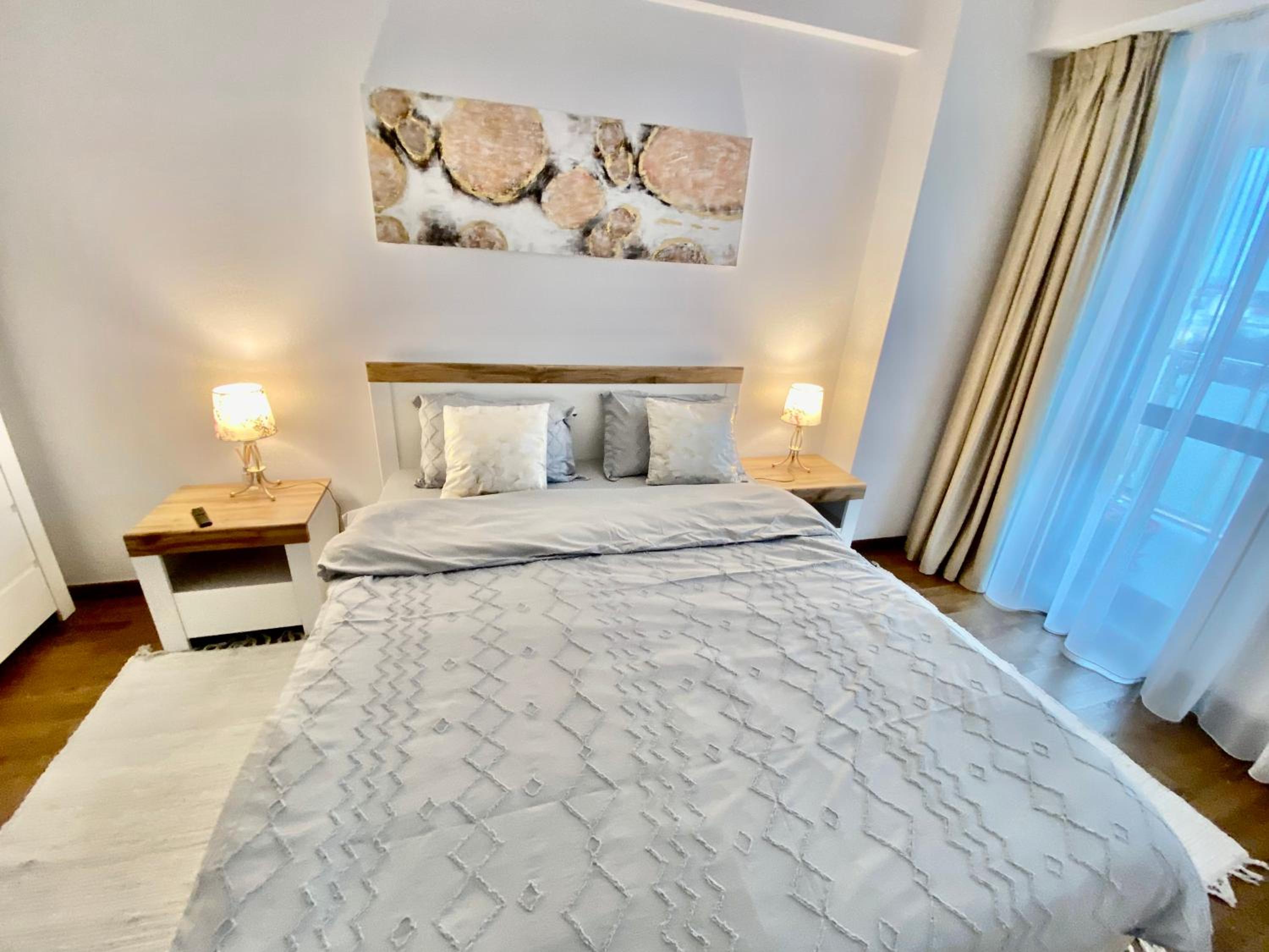 Lazar Loft