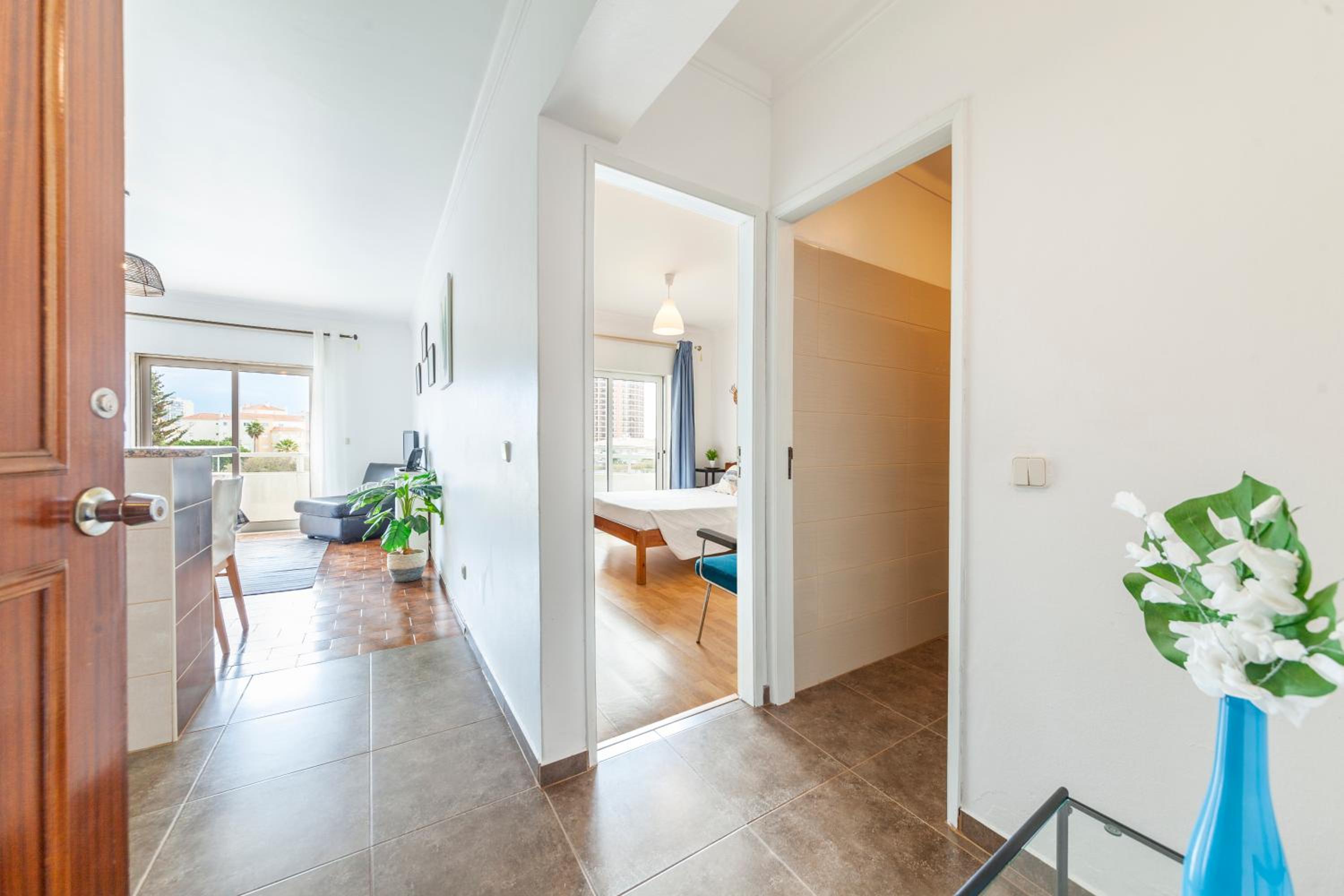 VAUMAR HOLIDAY RENTALS - BEACH & POOL view 3