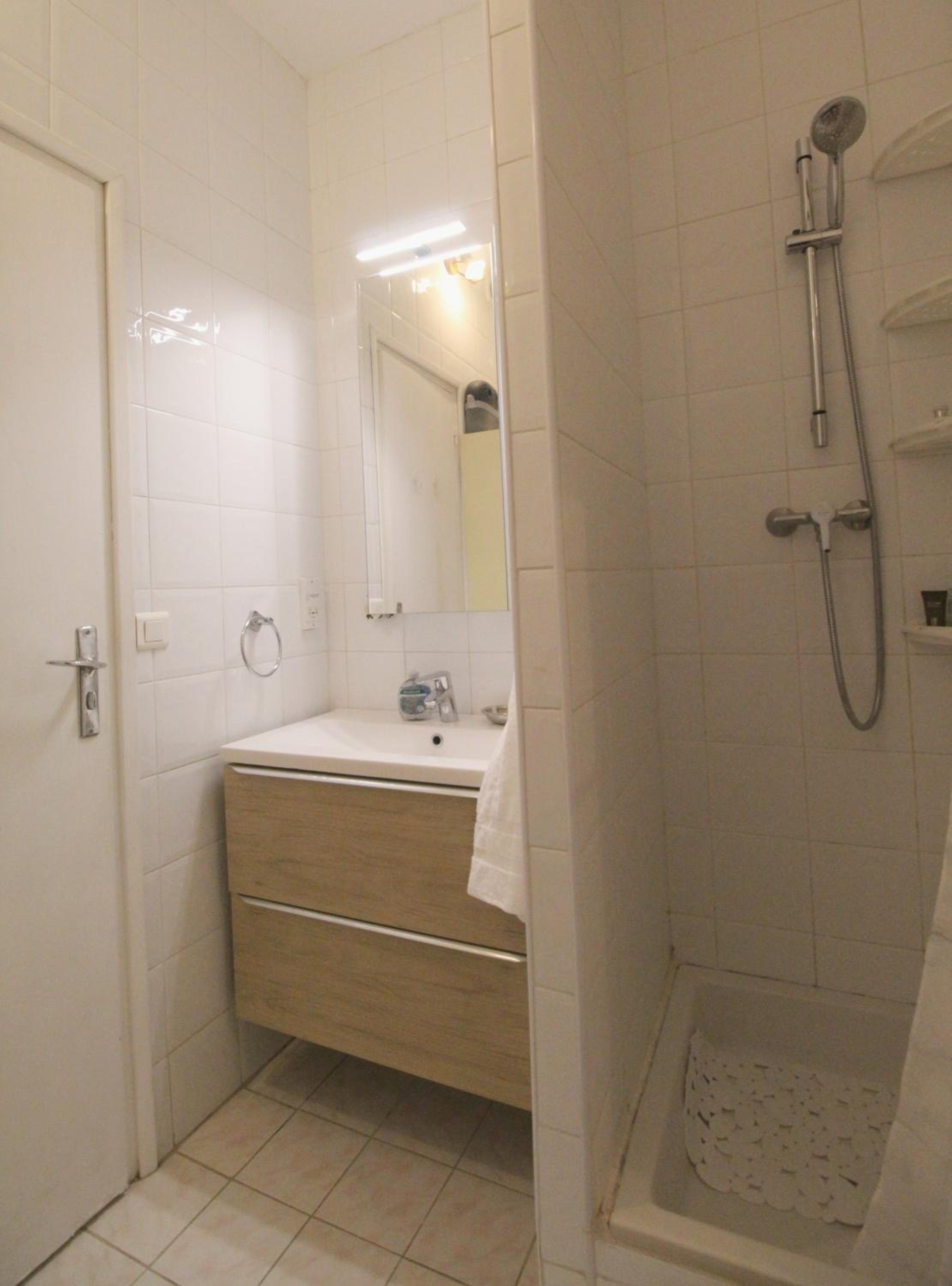 Monaco Studio near Forum Grimaldi and Beach. Bnbrickeys. view 5