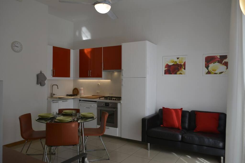 Viareggio Vacations - Appartamento Verdi, a 100 metri dal mare. - Property Image 19