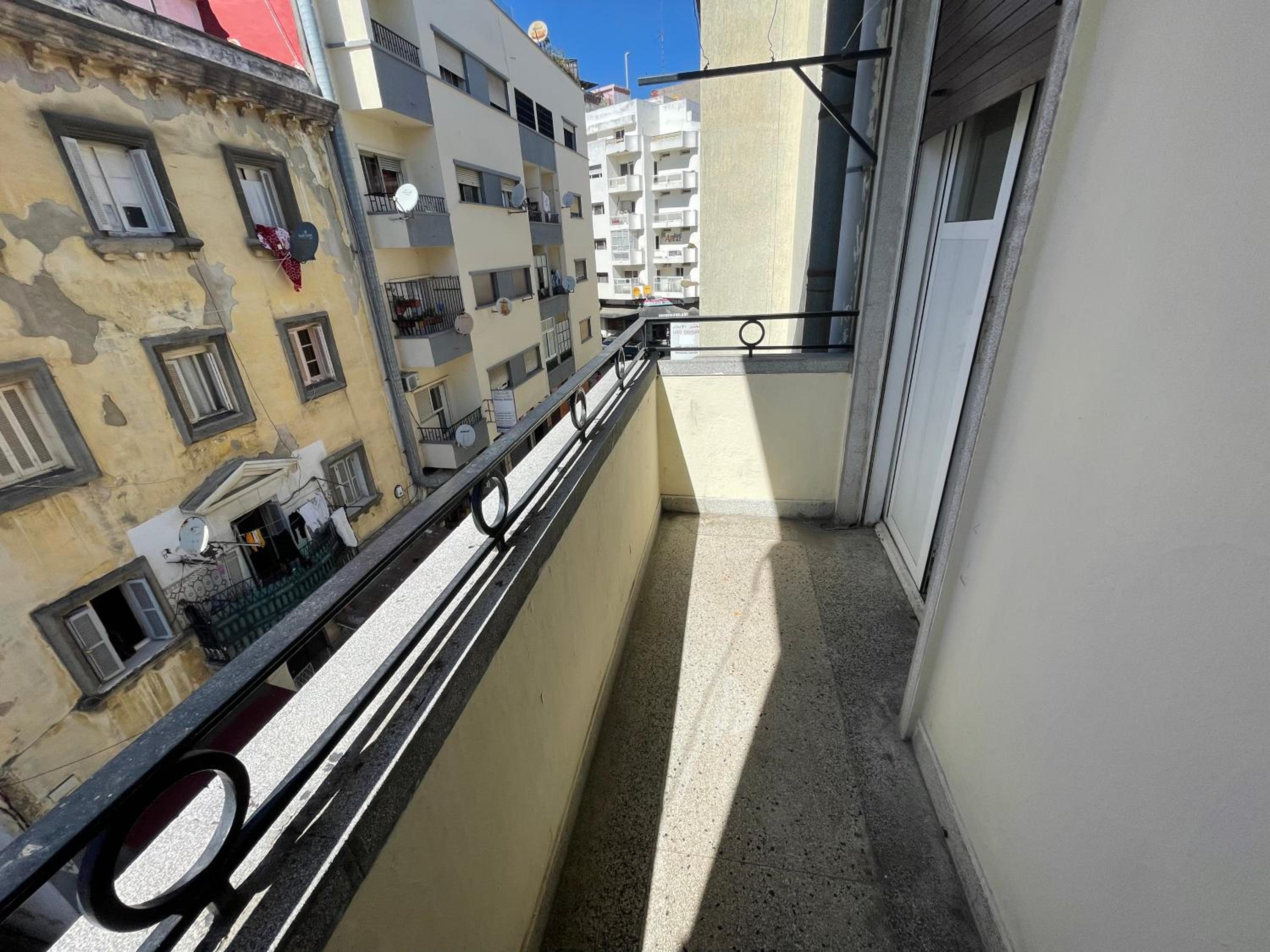 Appartement avec terrasse à boulevard centre view 3