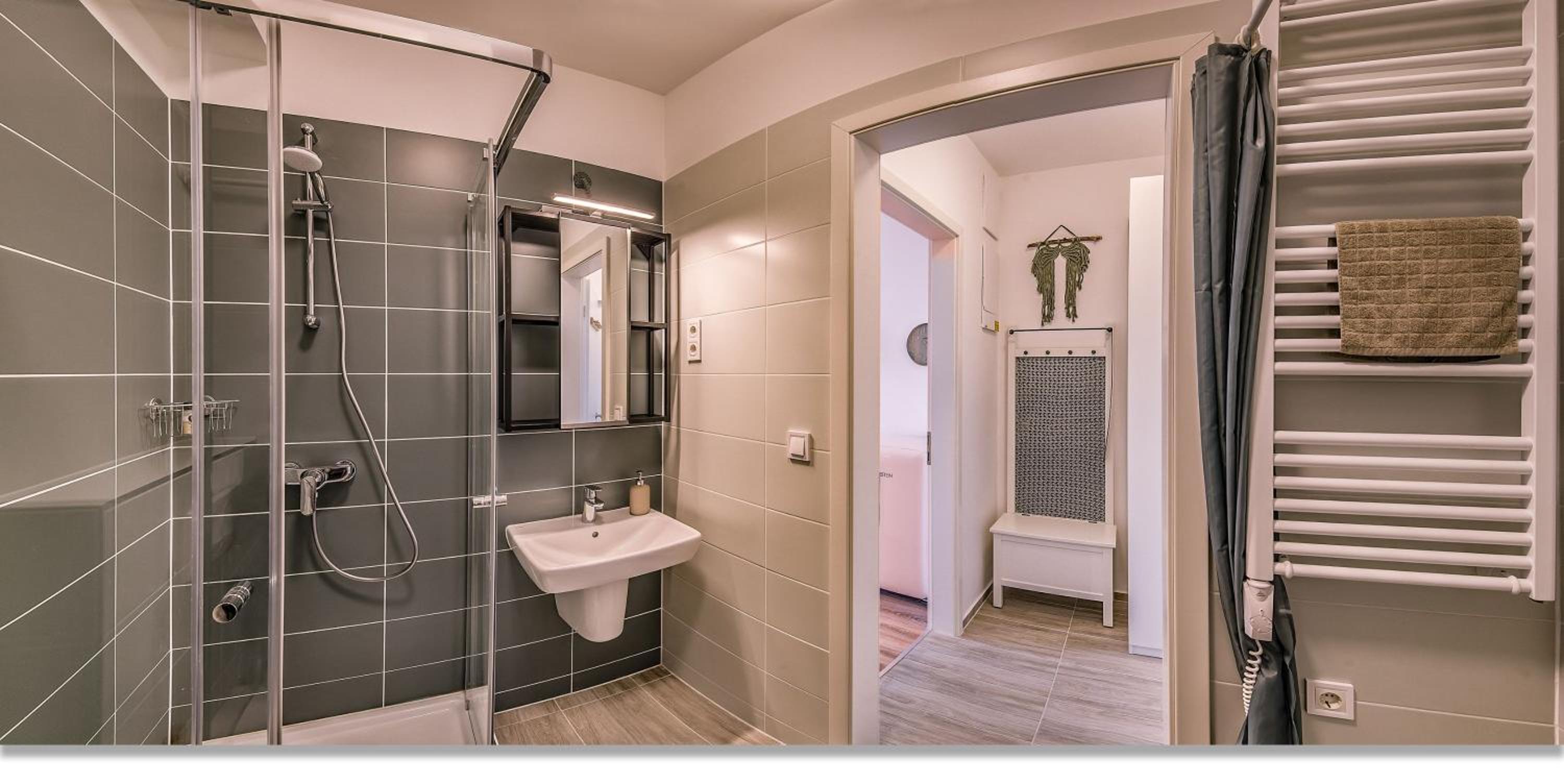 Waterfront Boutique Suite view 4