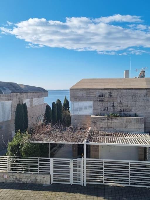 Hotel Sunny Sky Punta Skala, see view, 75 m to the beach - Image 1