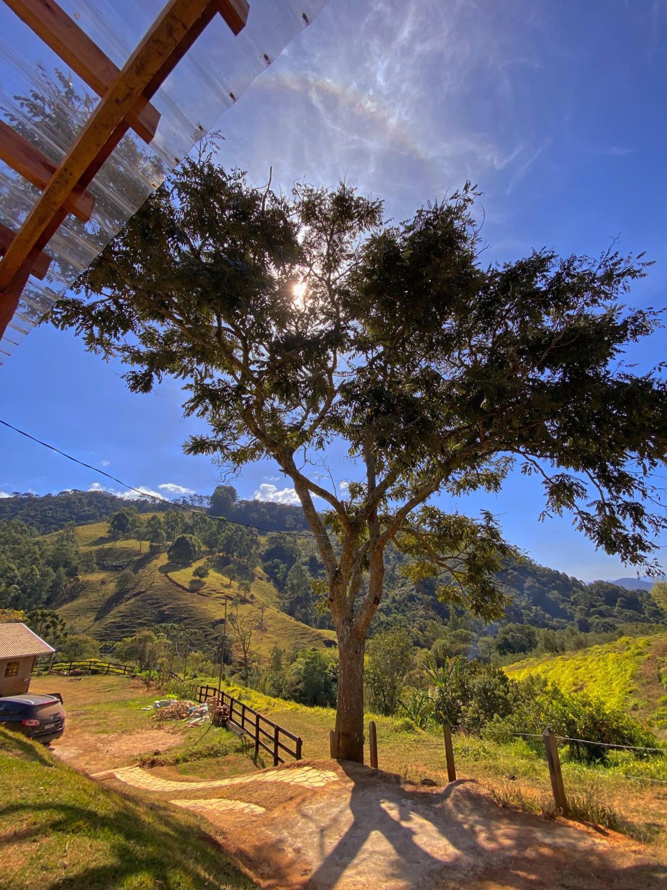 Chalé Jacarandá - Hidro - Café da manhã