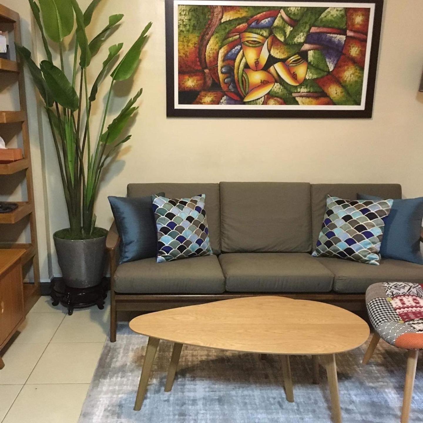 FULLY FURNISHED 2 BEDROOM next to SM FAIRVIEW and TERRACES QC by The Redwoods view 3