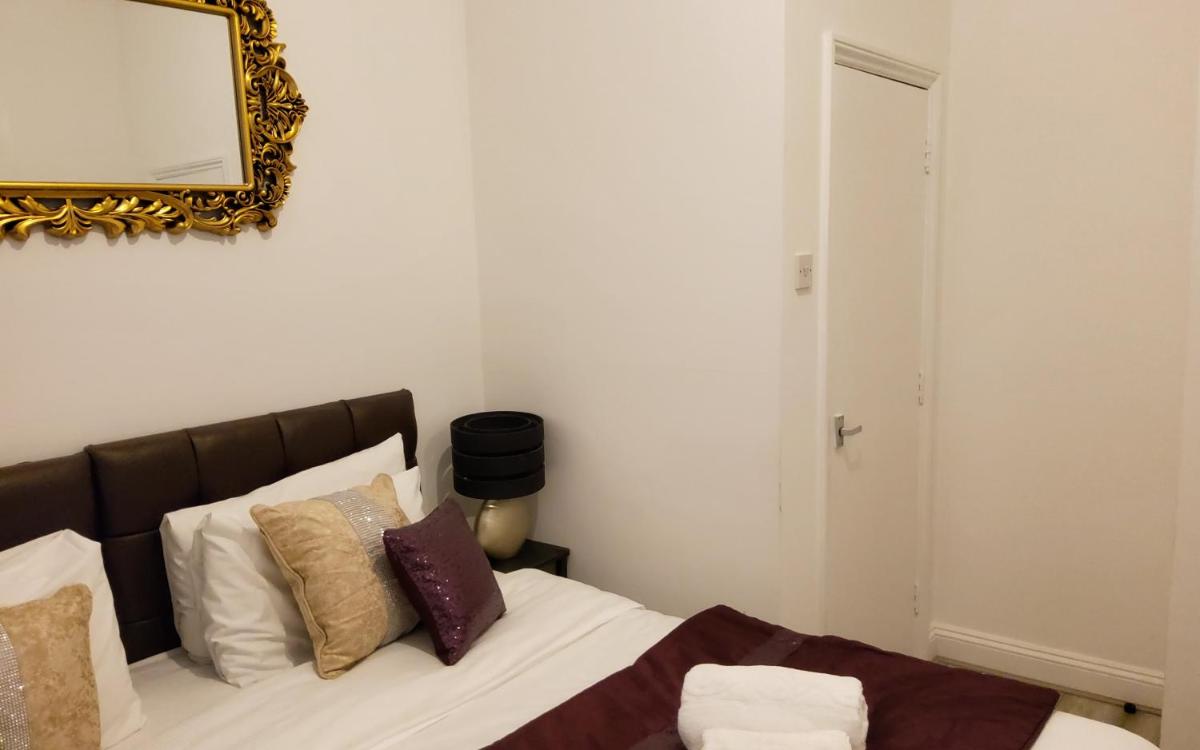 2 Bedroom Apt at Sensational Stay Serviced Accommodation - Kilburn High Road