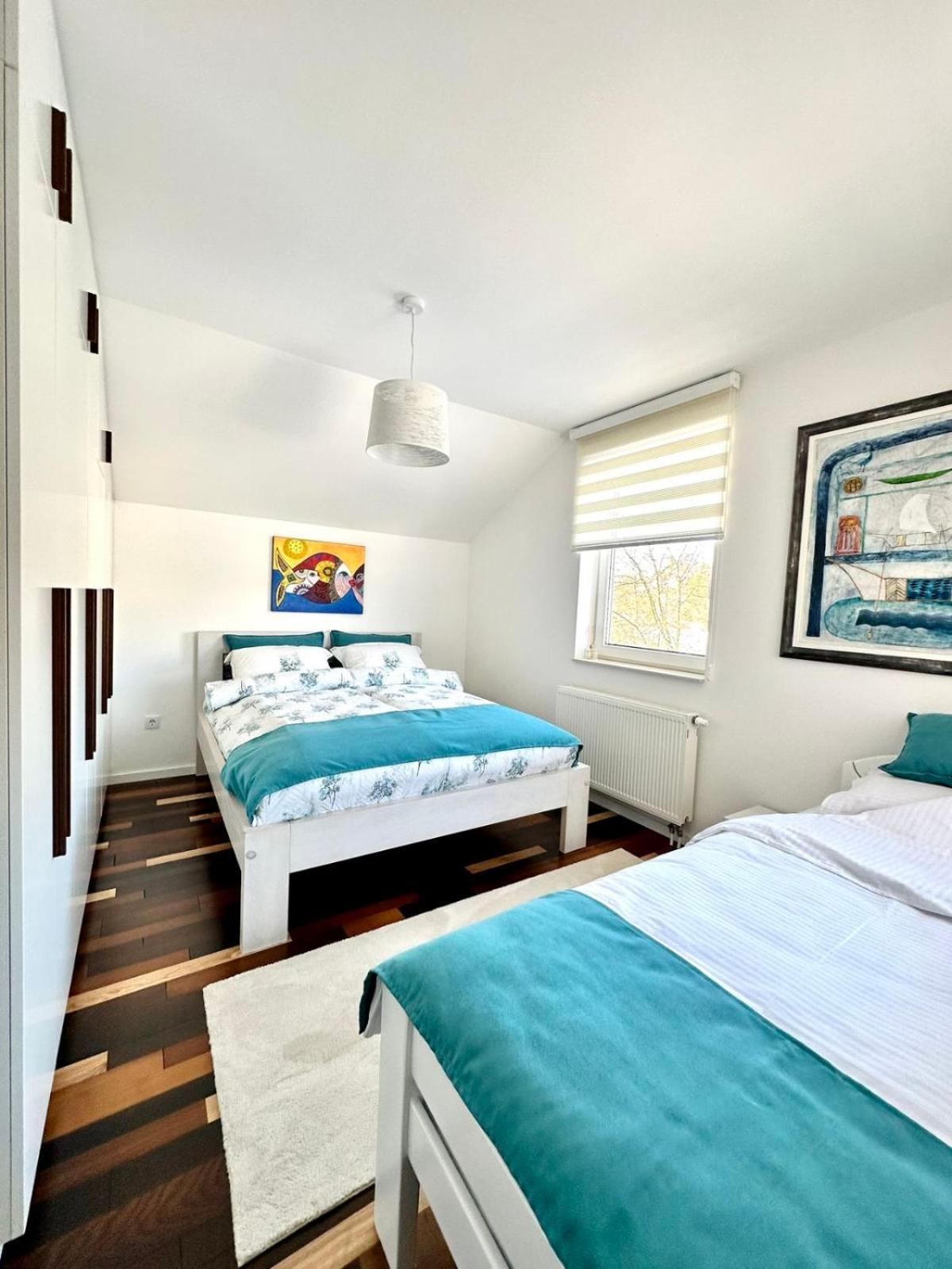 Lux Apartments Minja