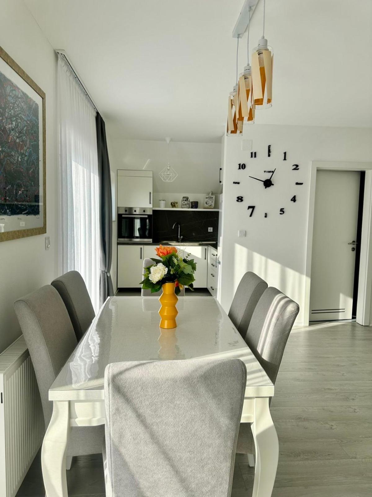 Lux Apartments Minja