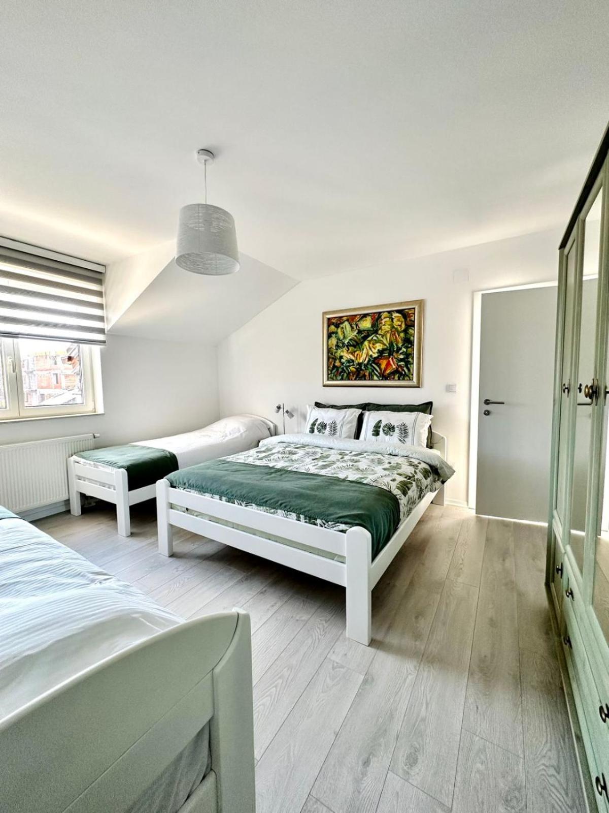 Lux Apartments Minja