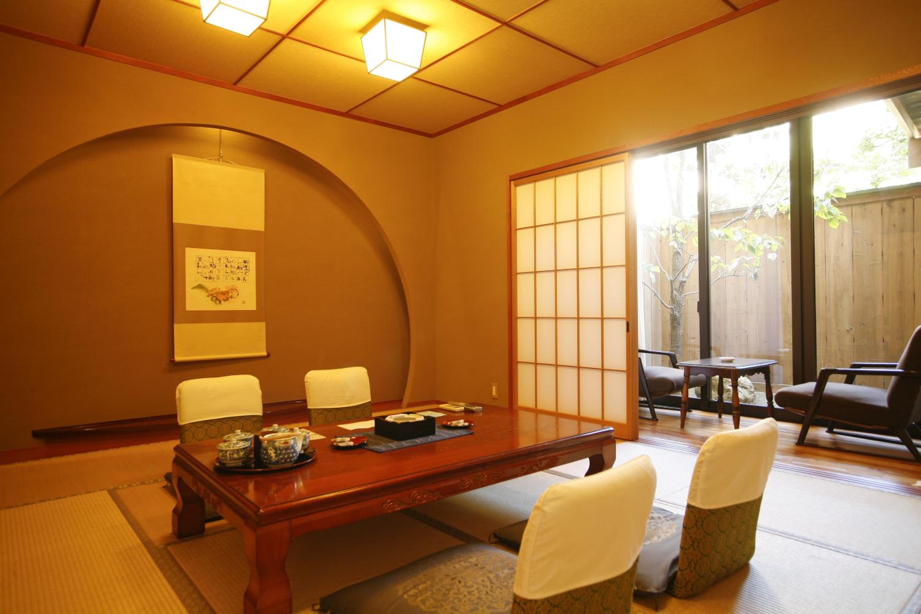 Sennennoyu Gonzaemon