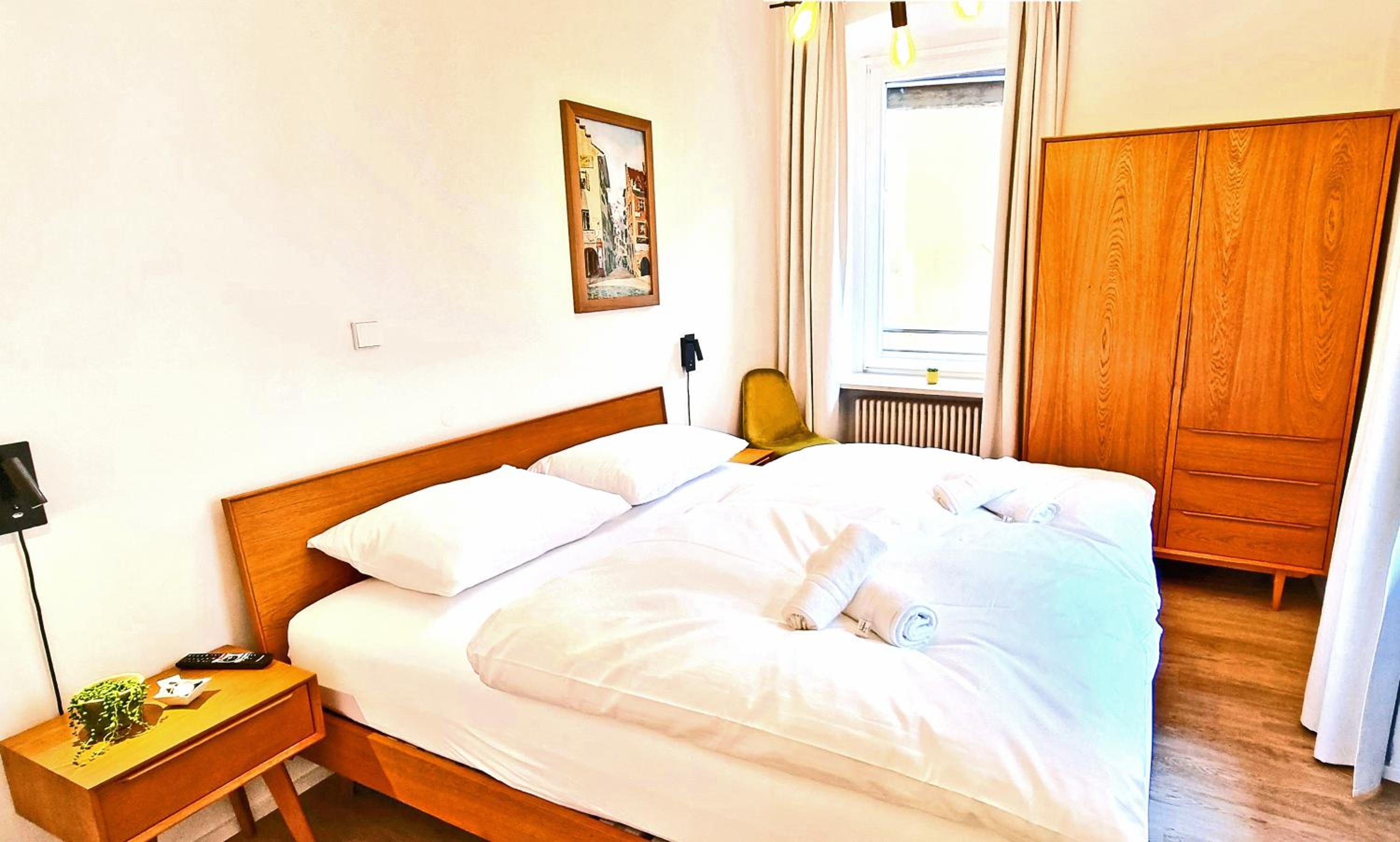Apartment Emilie with parking historic city center view 2