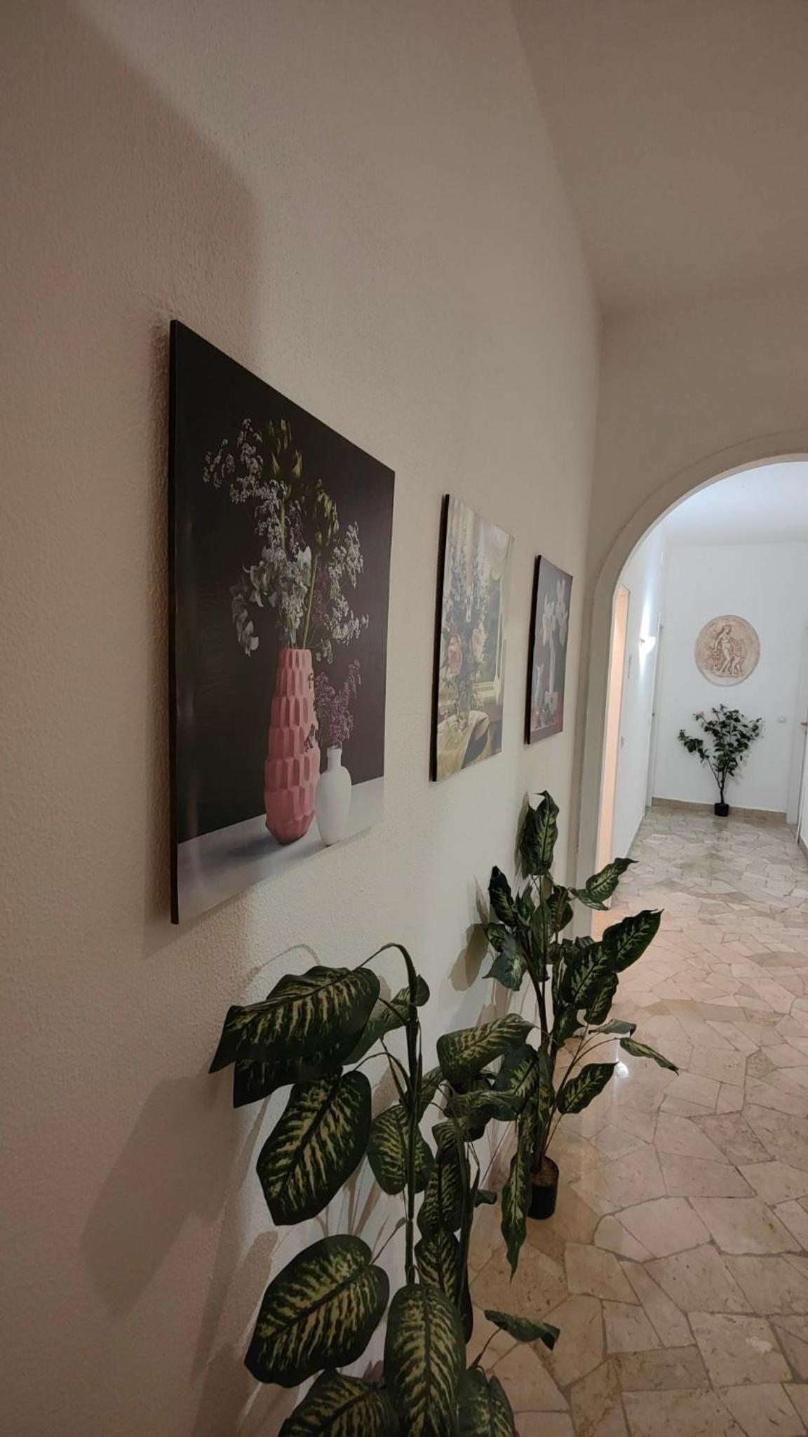 Etnea Glamour House