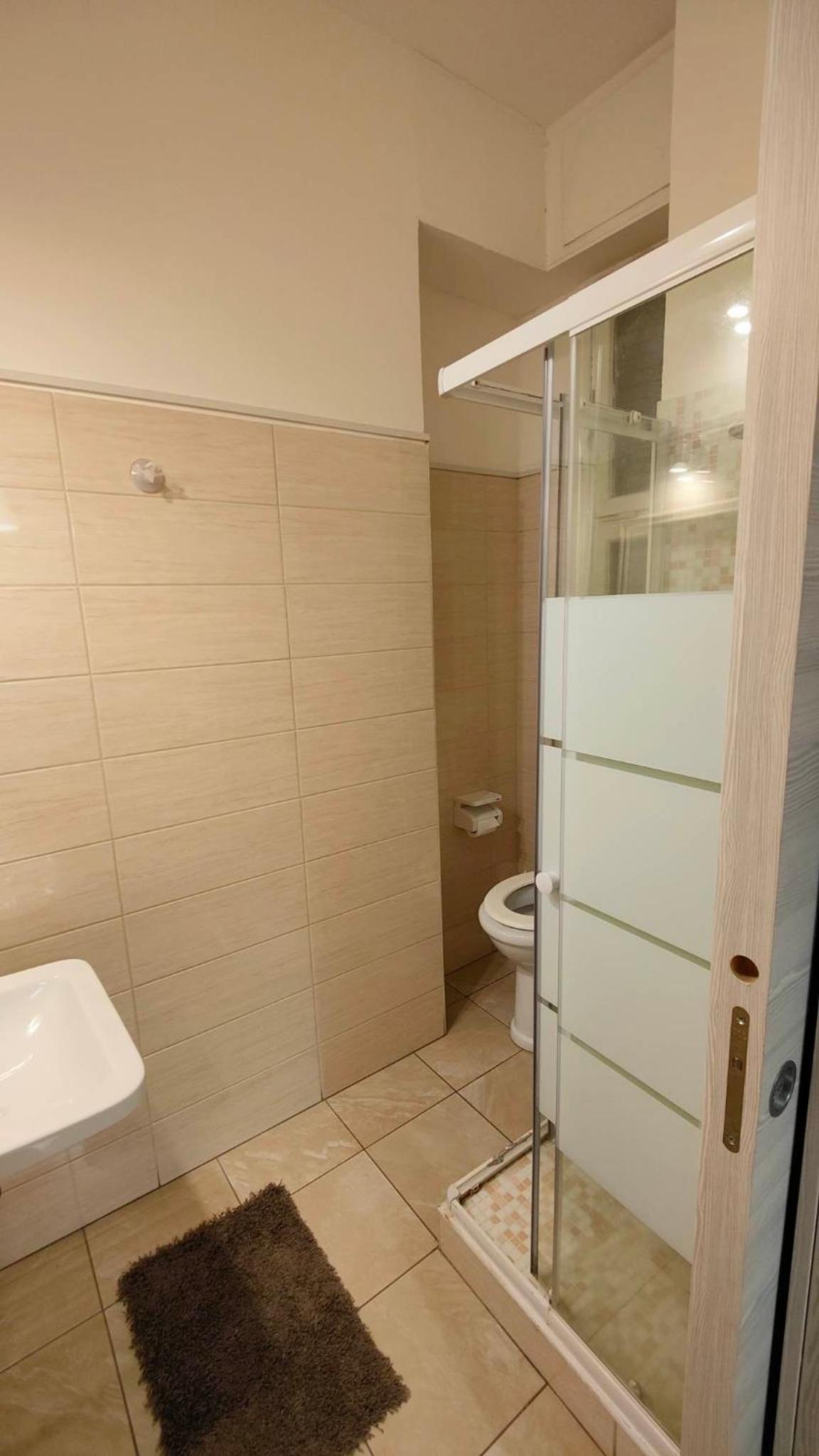 Etnea Glamour House