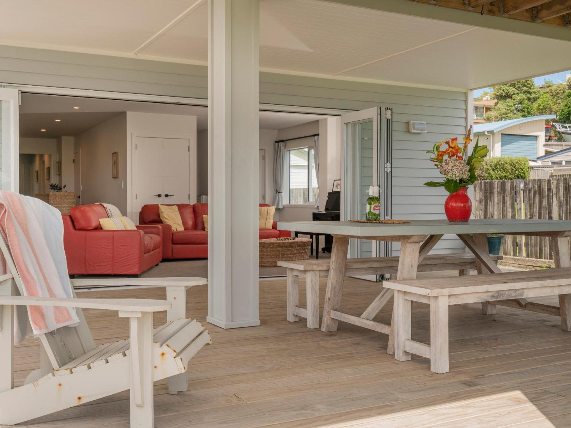 The Beach House - Kuaotunu Holiday Unit view 4