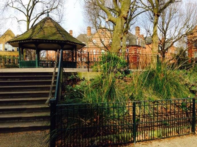 Centrally Located London Apartment
