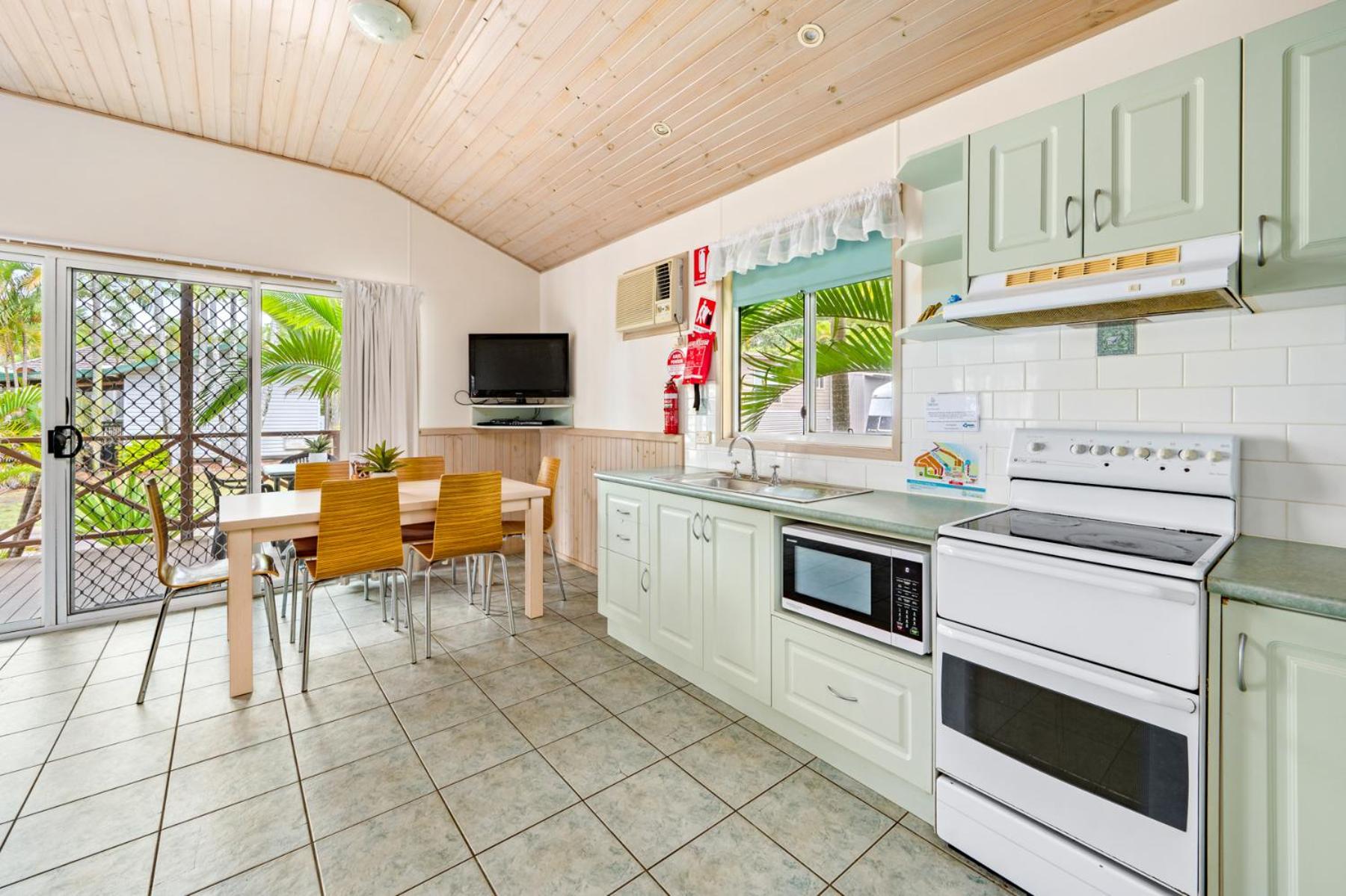 Koala Shores Holiday Park