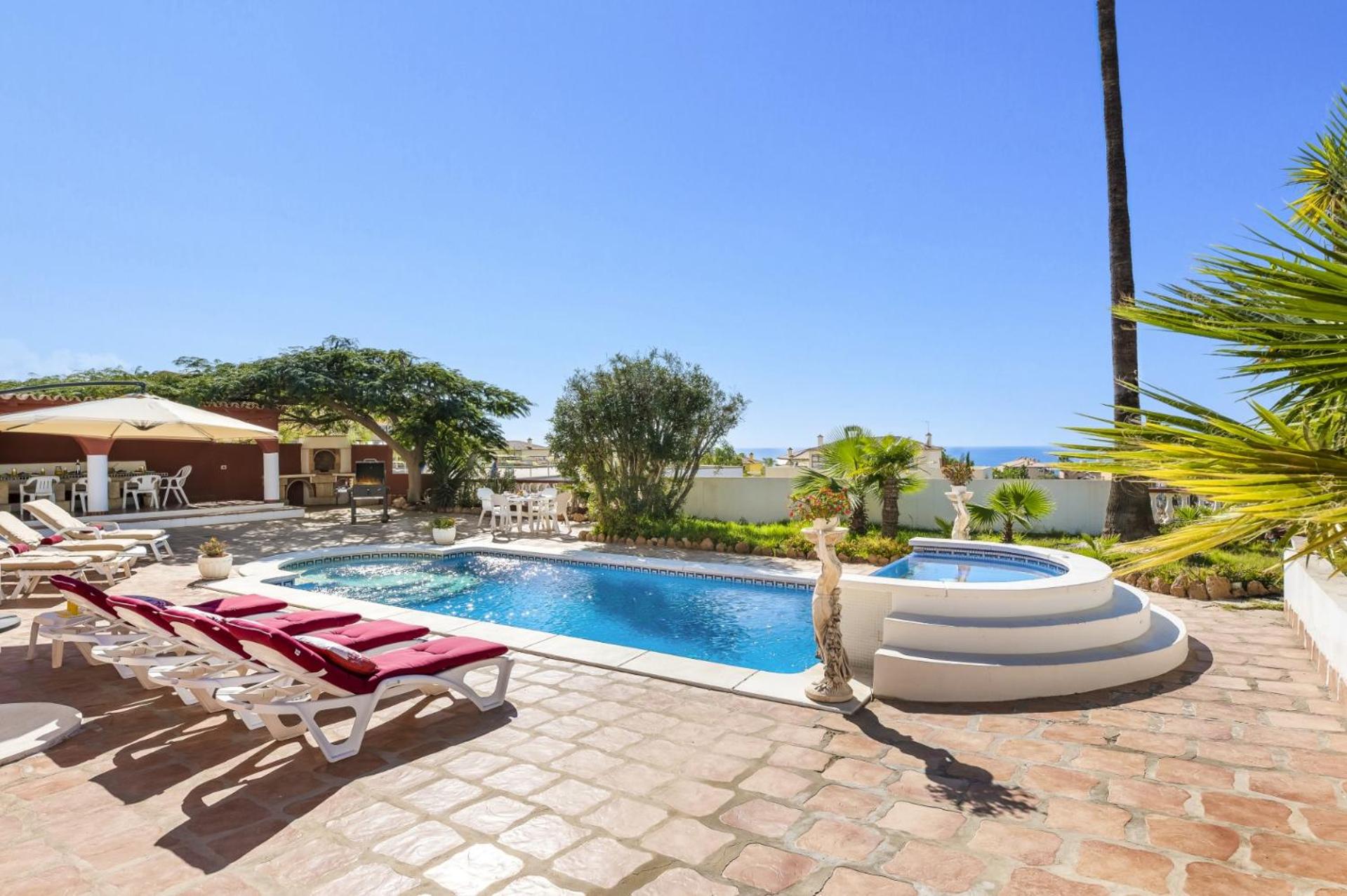 Villa Oleada by Villa Plus