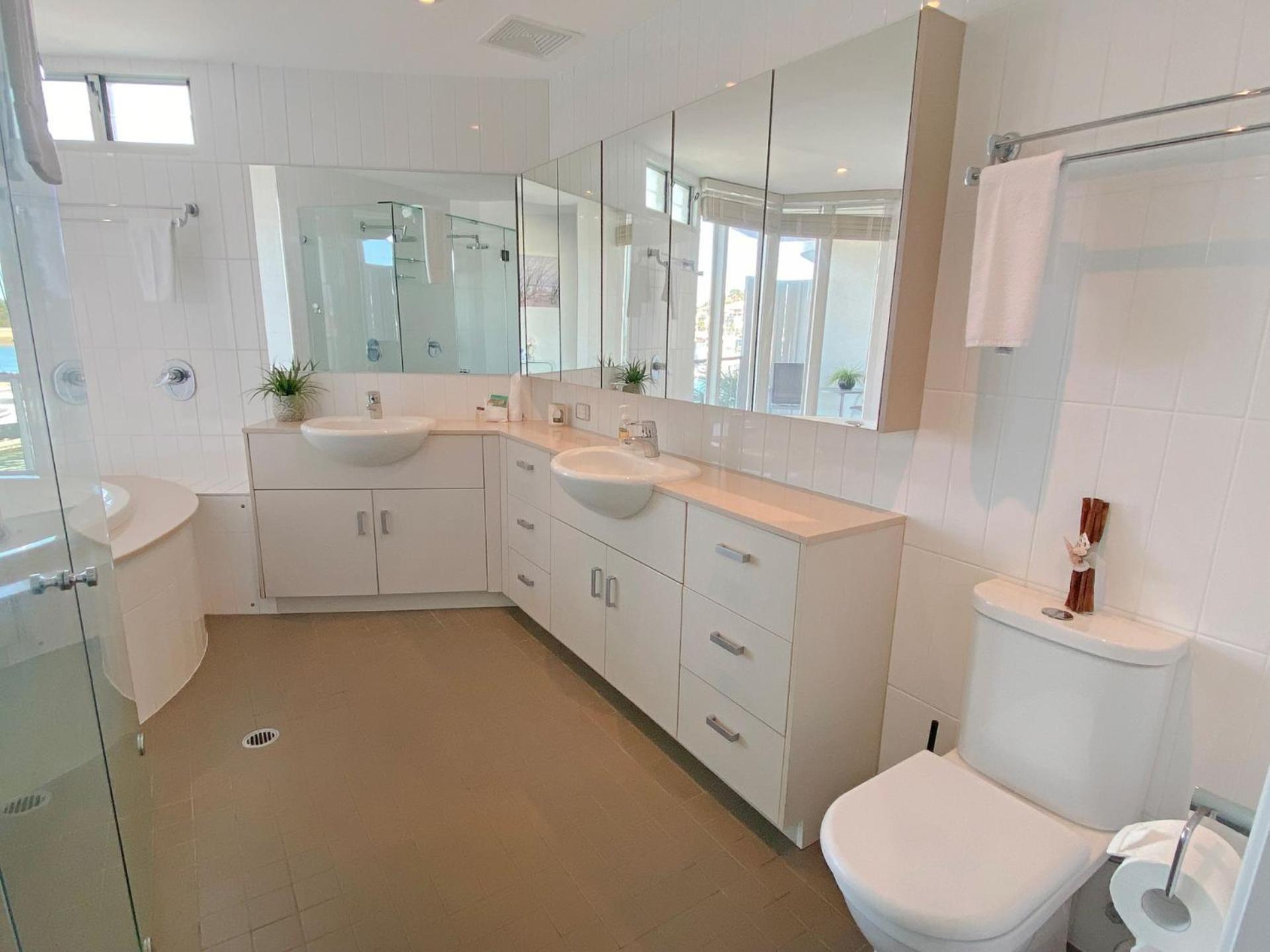 Waters Edge Townhouse 3