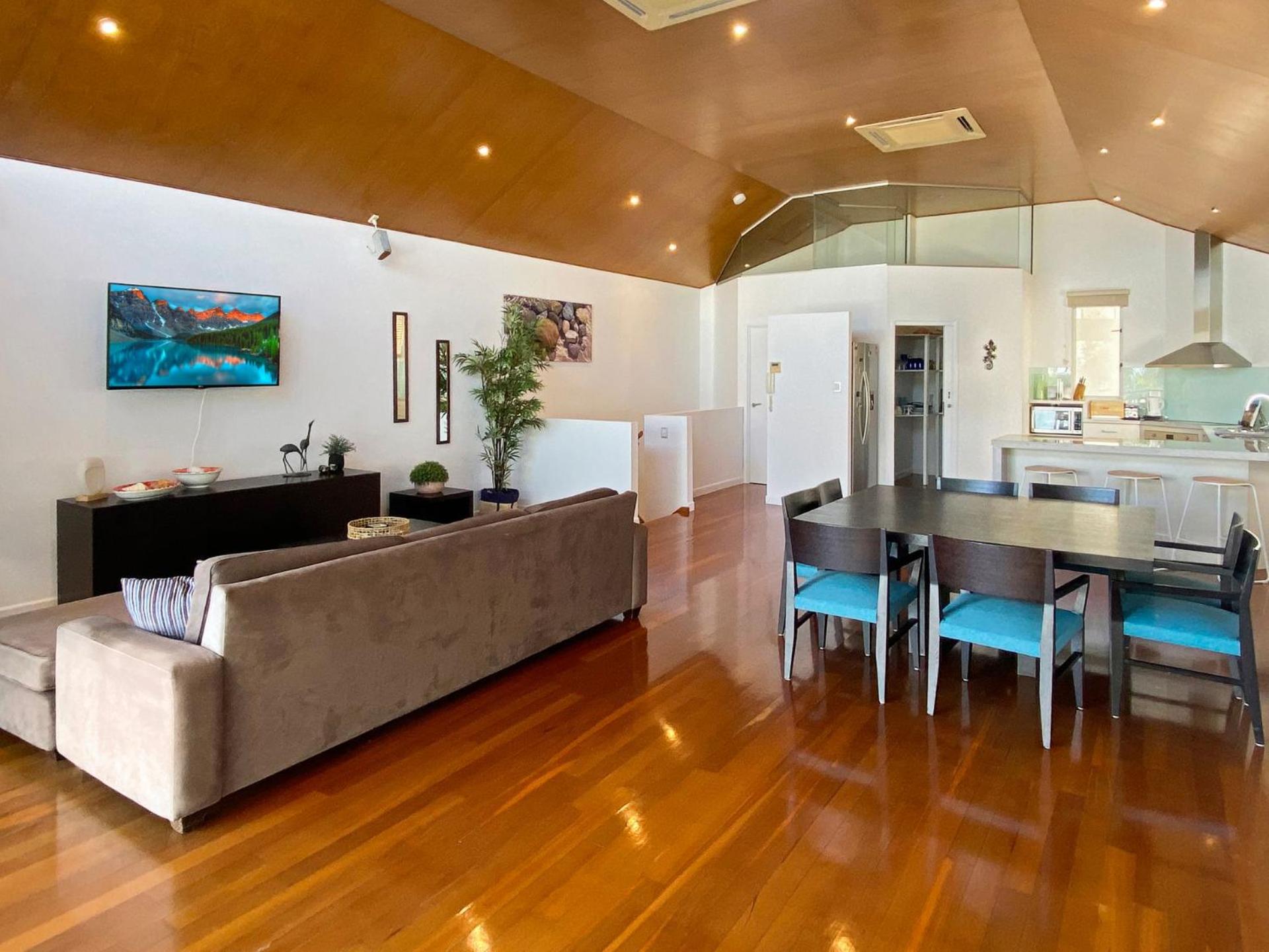 Waters Edge Townhouse 3